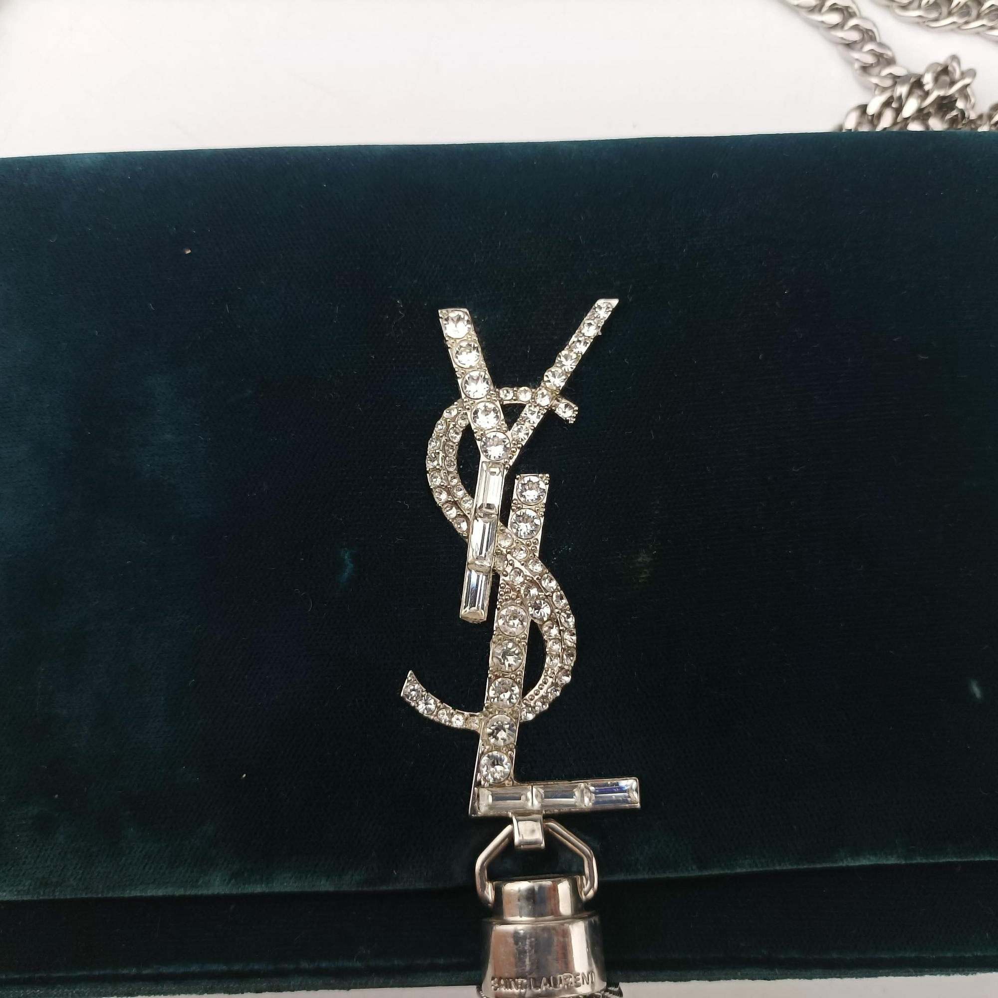 Secondhand Yves Saint Laurent KATE Green velour 491521 shoulderbag | stylenewstar