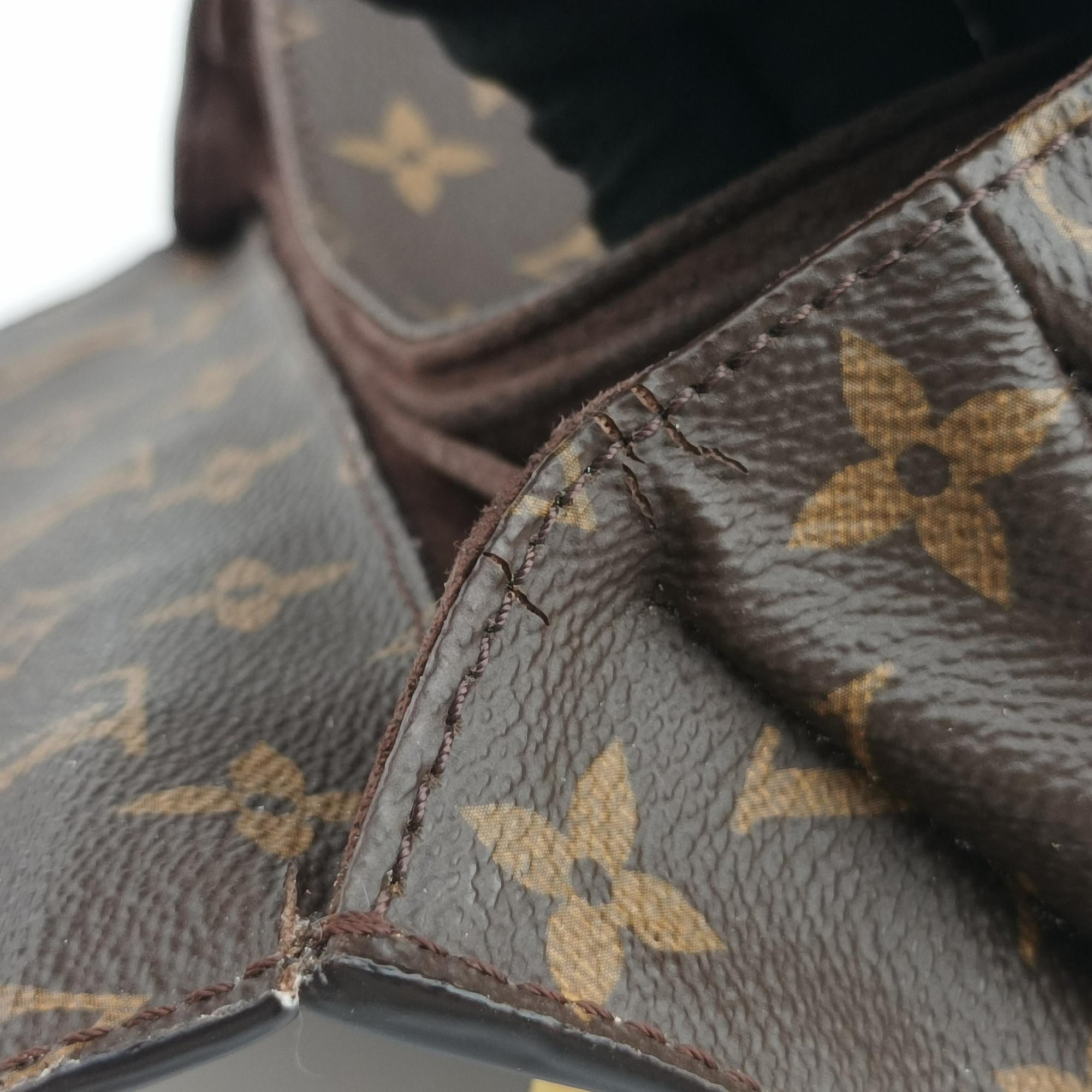 Pre-owned Louis Vuitton Pochette Metis MM Brown Monogram Canvas M44875 shoulderbag | stylenewstar