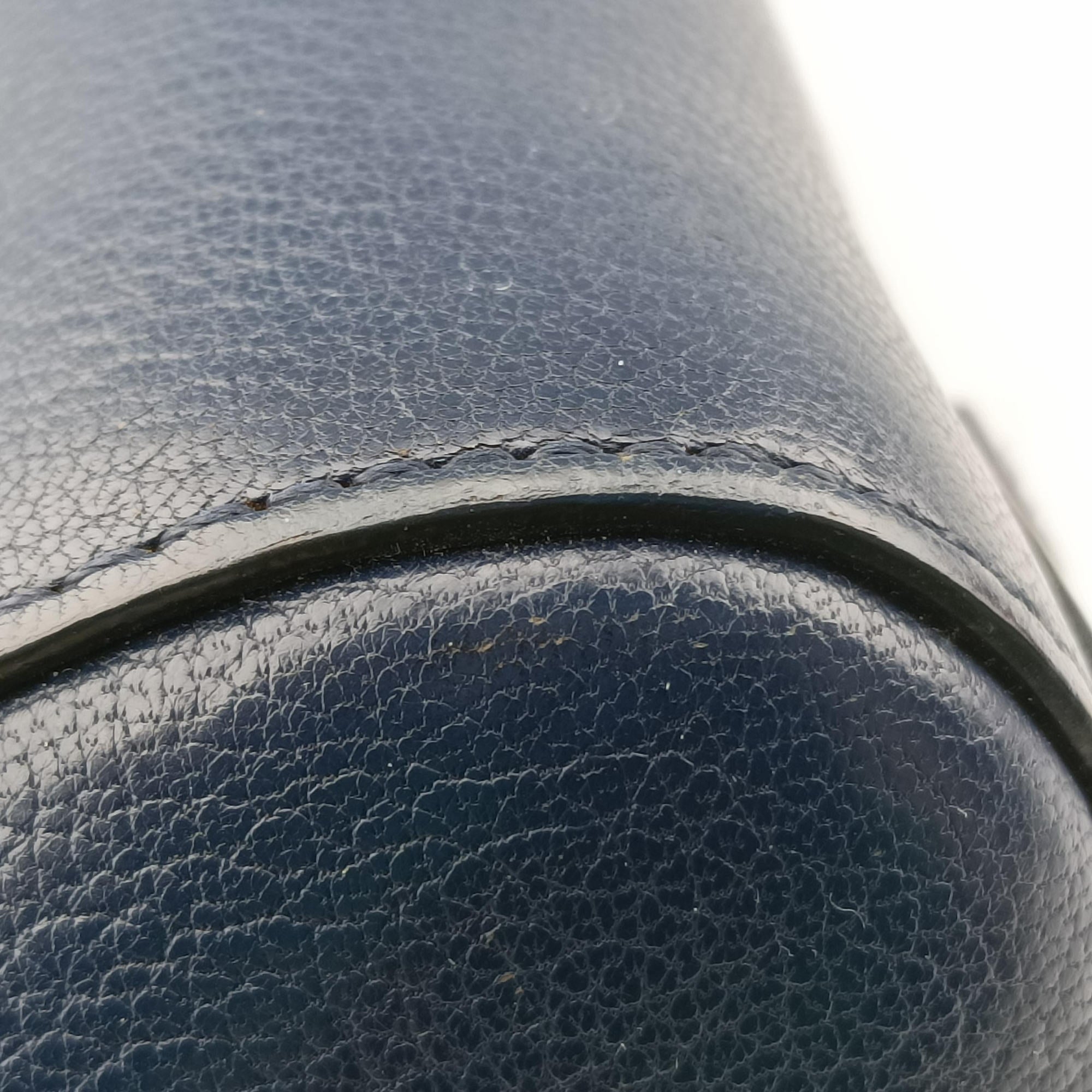 Pre-owned Givenchy Antigona Navy Leather  shoulderbag | stylenewstar