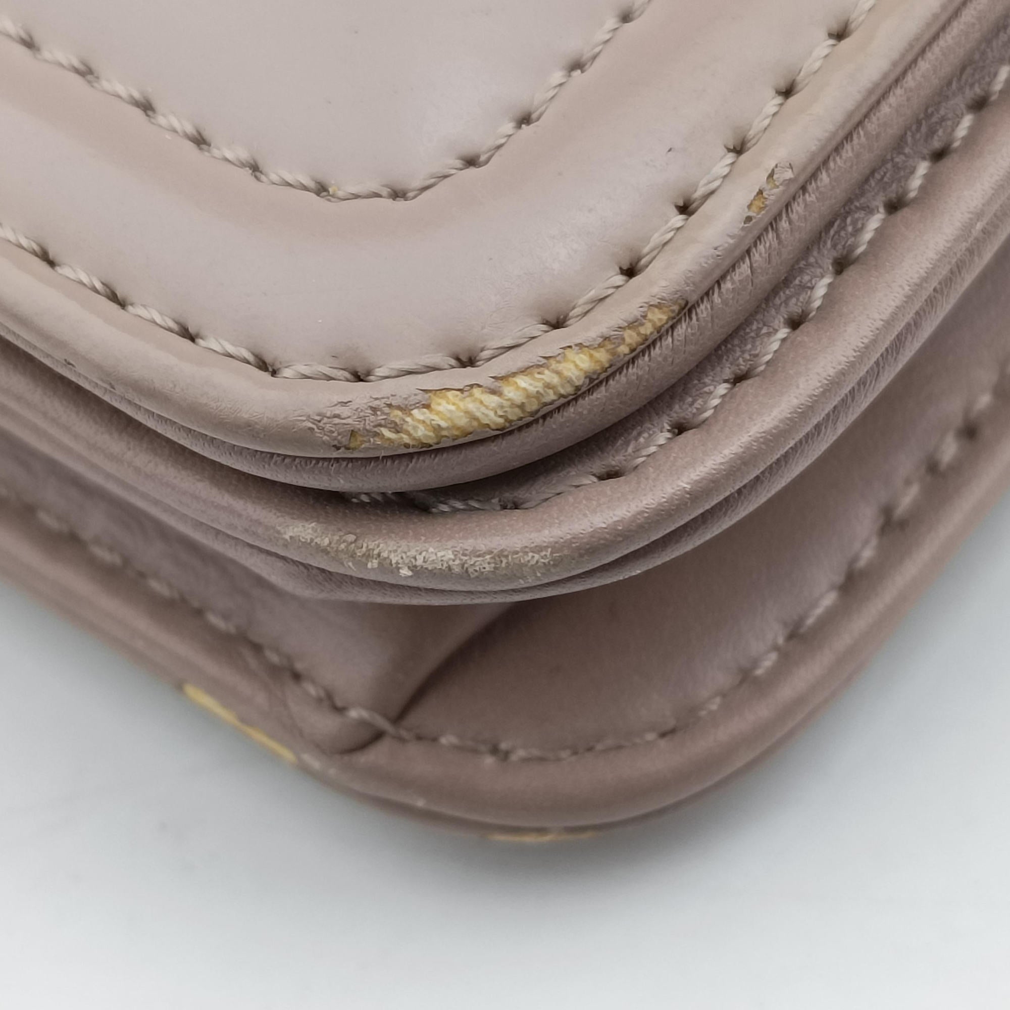 Pre-owned Chanel Lipstick Beige Enamel A66936 shoulderbag | stylenewstar