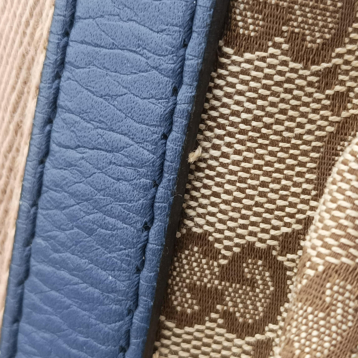 Pre-owned Gucci Sherry Line beigex blue xmulti canvas×leather 269876 shoulderbag | stylenewstar