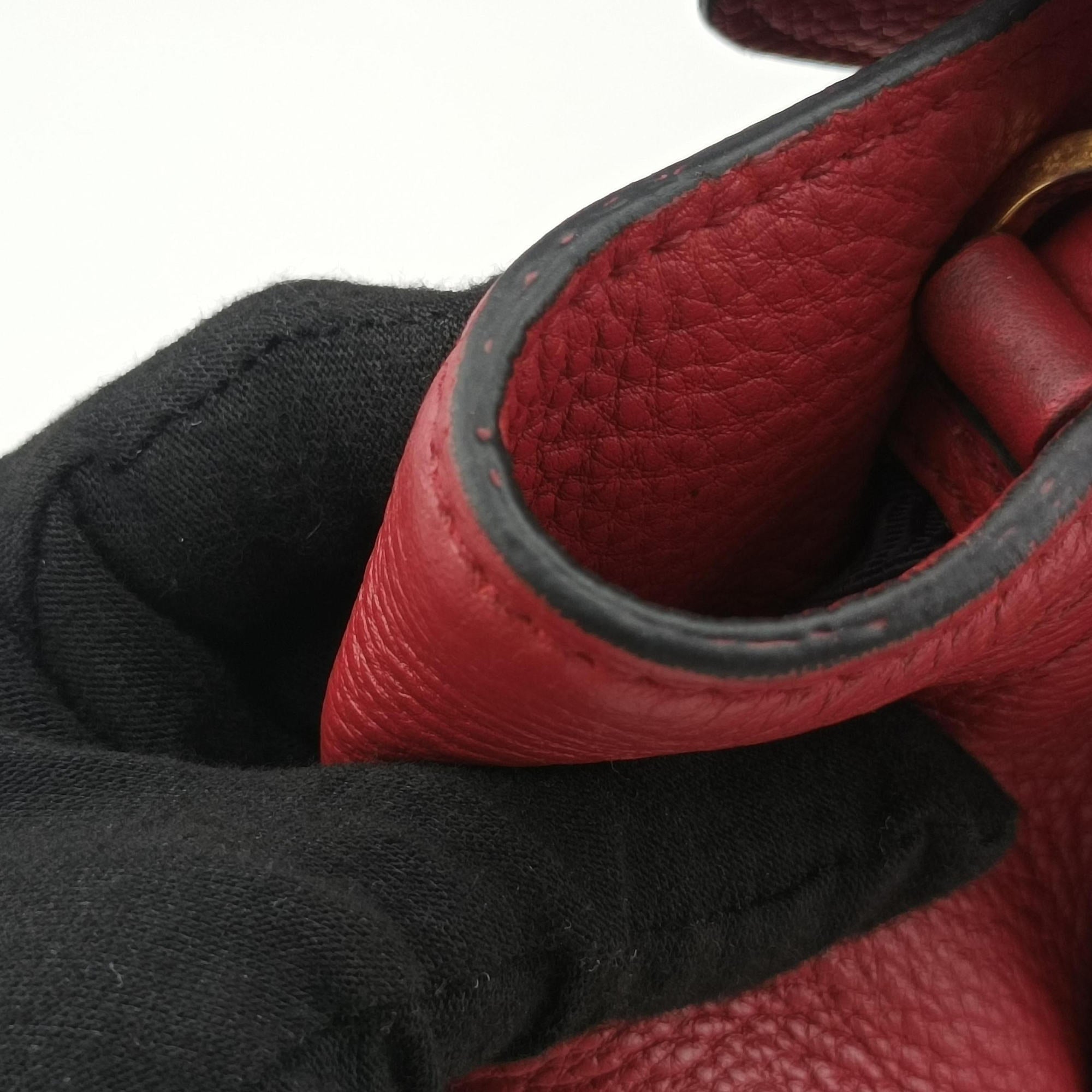 Pre-owned Prada Vitello Daino Sound Flap Top Handle Red Leather BR5034 shoulderbag | stylenewstar