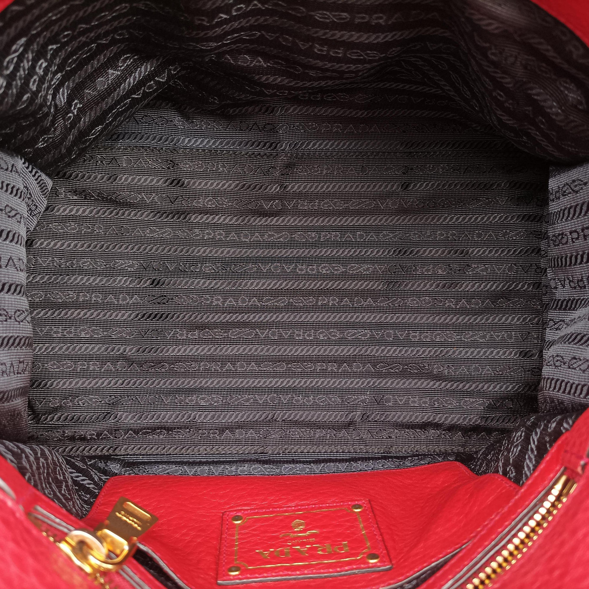 Pre-owned Prada Vitello Daino Sound Flap Top Handle Red Leather BR5034 shoulderbag | stylenewstar