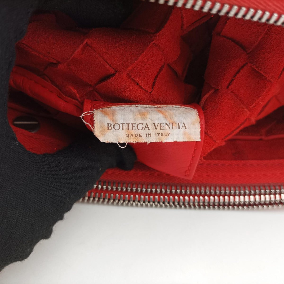 Pre-owned Bottega Veneta Intrecciato Red lambskin  shoulderbag | stylenewstar