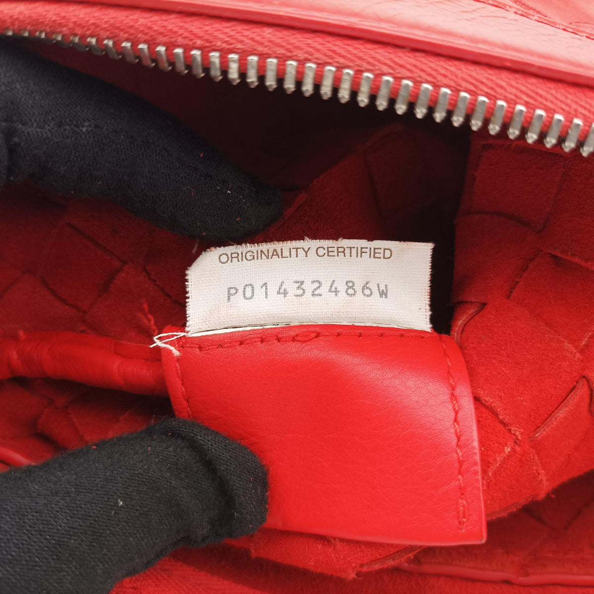 Pre-owned Bottega Veneta Intrecciato Red lambskin  shoulderbag | stylenewstar