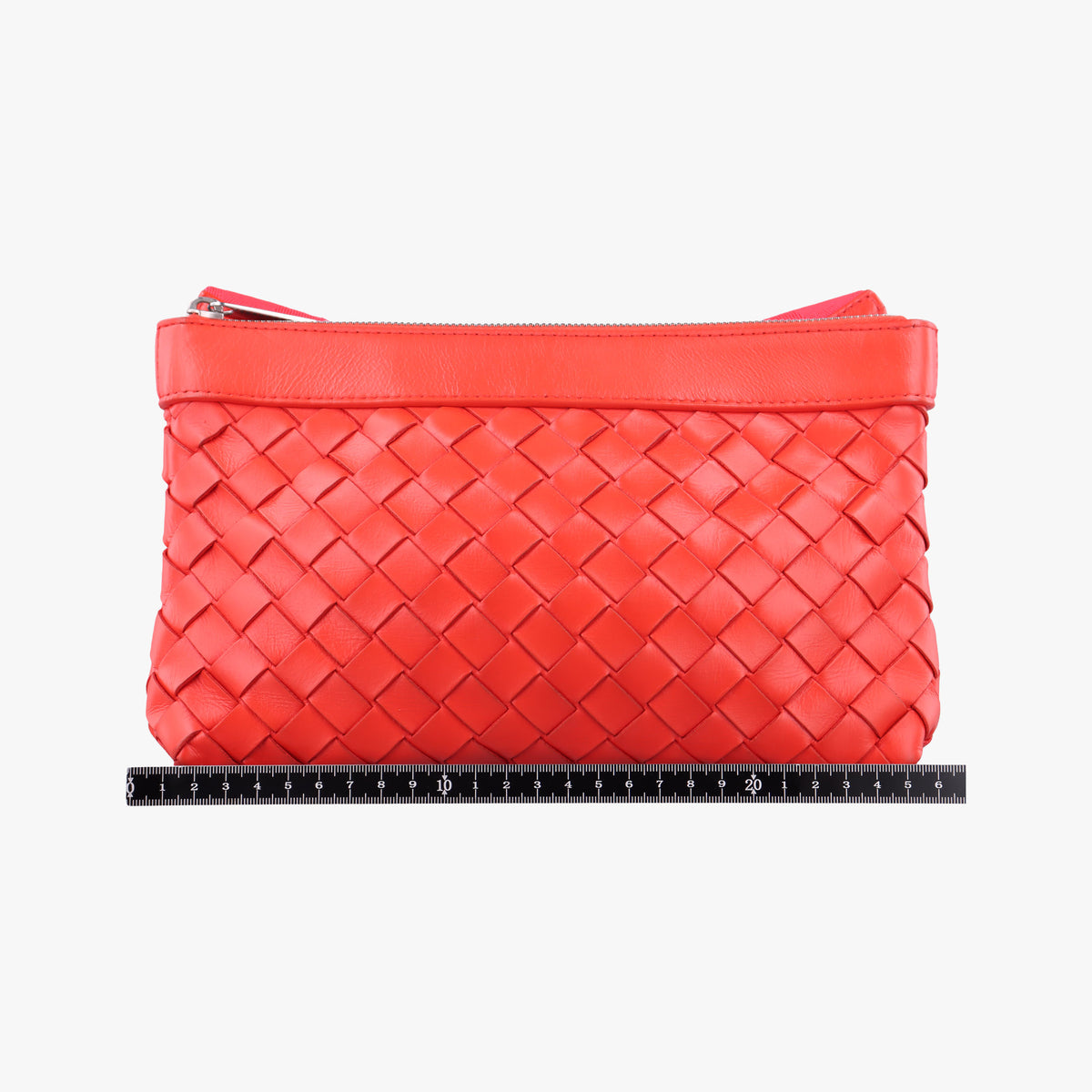 Pre-owned Bottega Veneta Intrecciato Red lambskin  shoulderbag | stylenewstar