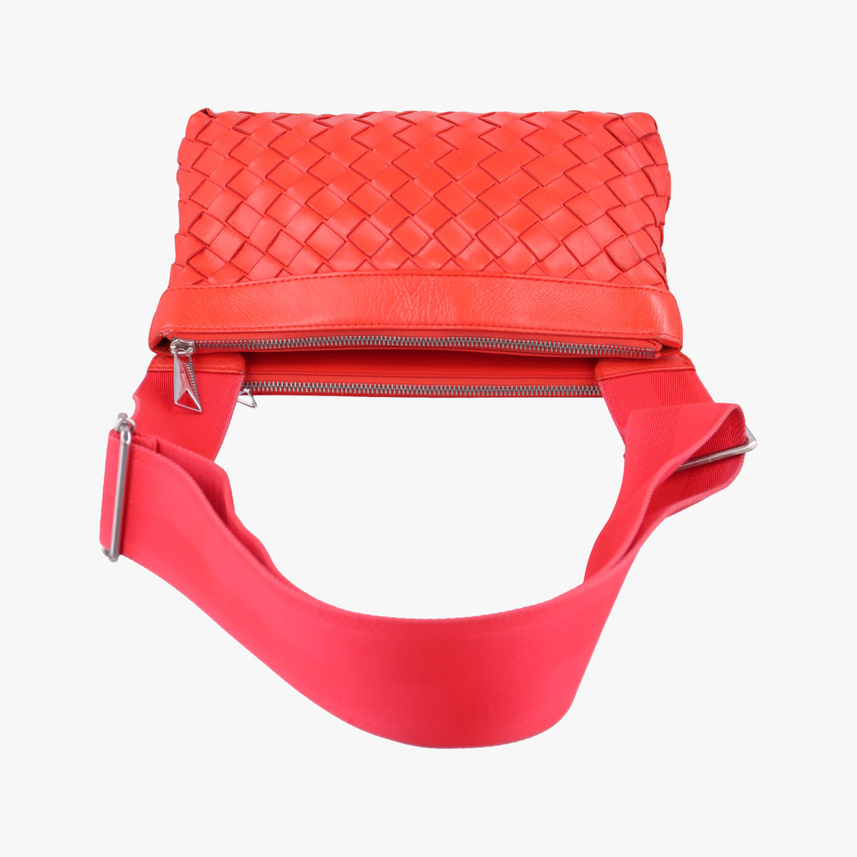 Pre-owned Bottega Veneta Intrecciato Red lambskin  shoulderbag | stylenewstar