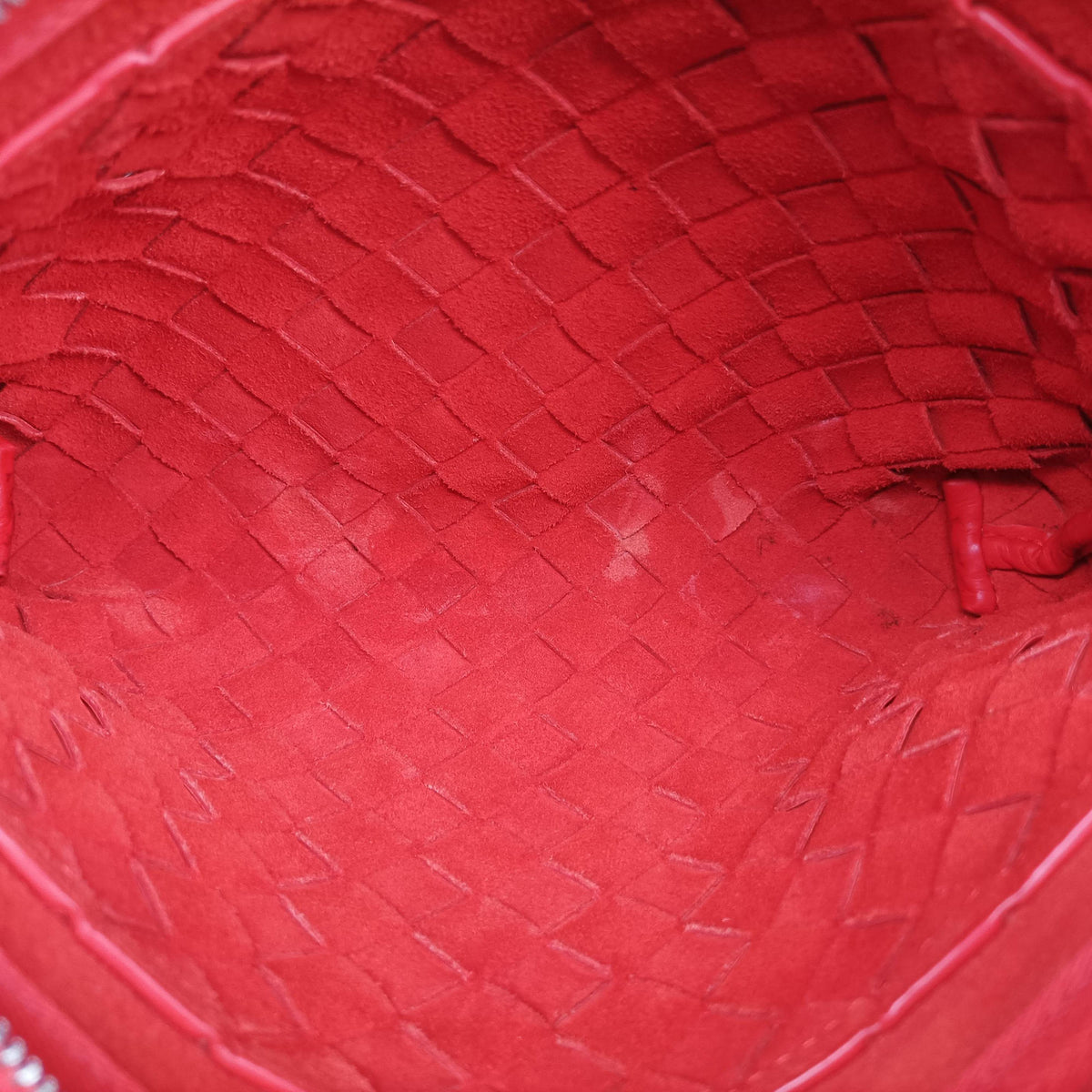 Pre-owned Bottega Veneta Intrecciato Red lambskin  shoulderbag | stylenewstar