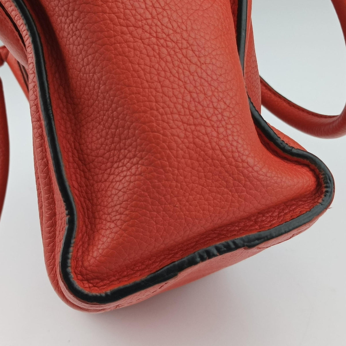 Pre-owned Celine Luggage Micro shopper Orange Leather  shoulderbag | stylenewstar