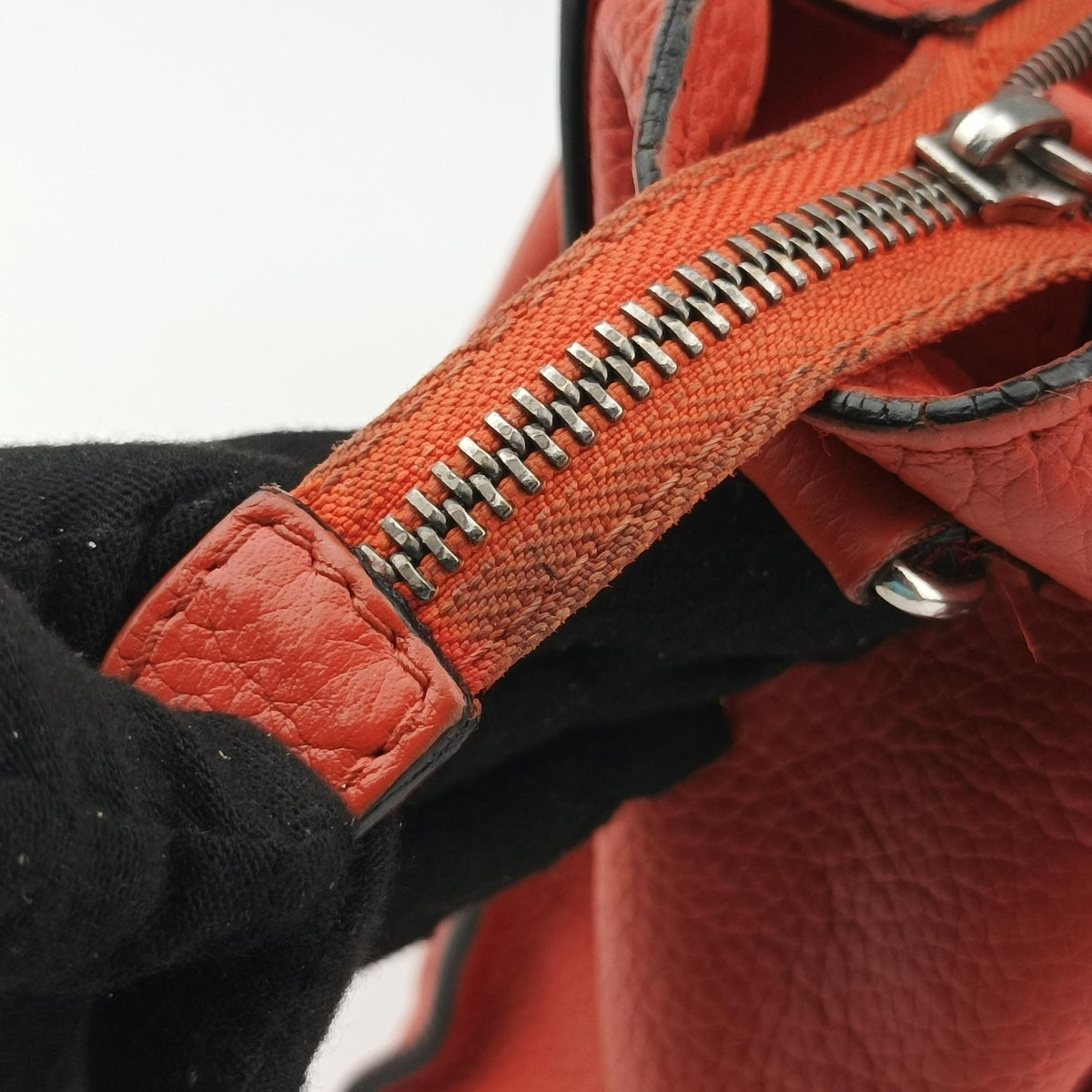 Pre-owned Celine Luggage Micro shopper Orange Leather  shoulderbag | stylenewstar
