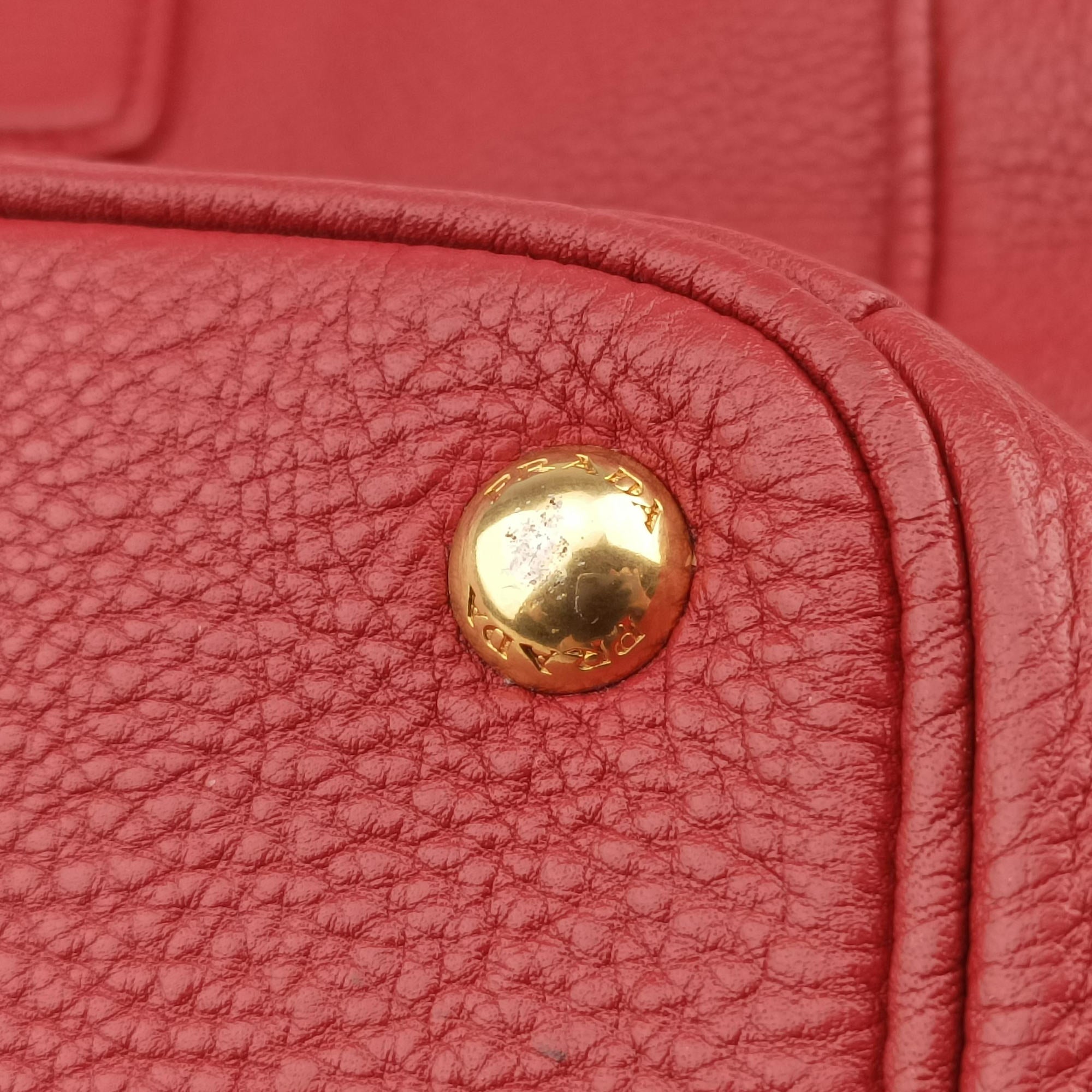 Pre-owned Prada Vitello Daino Top Handle Red Leather BN2420 handbag | stylenewstar