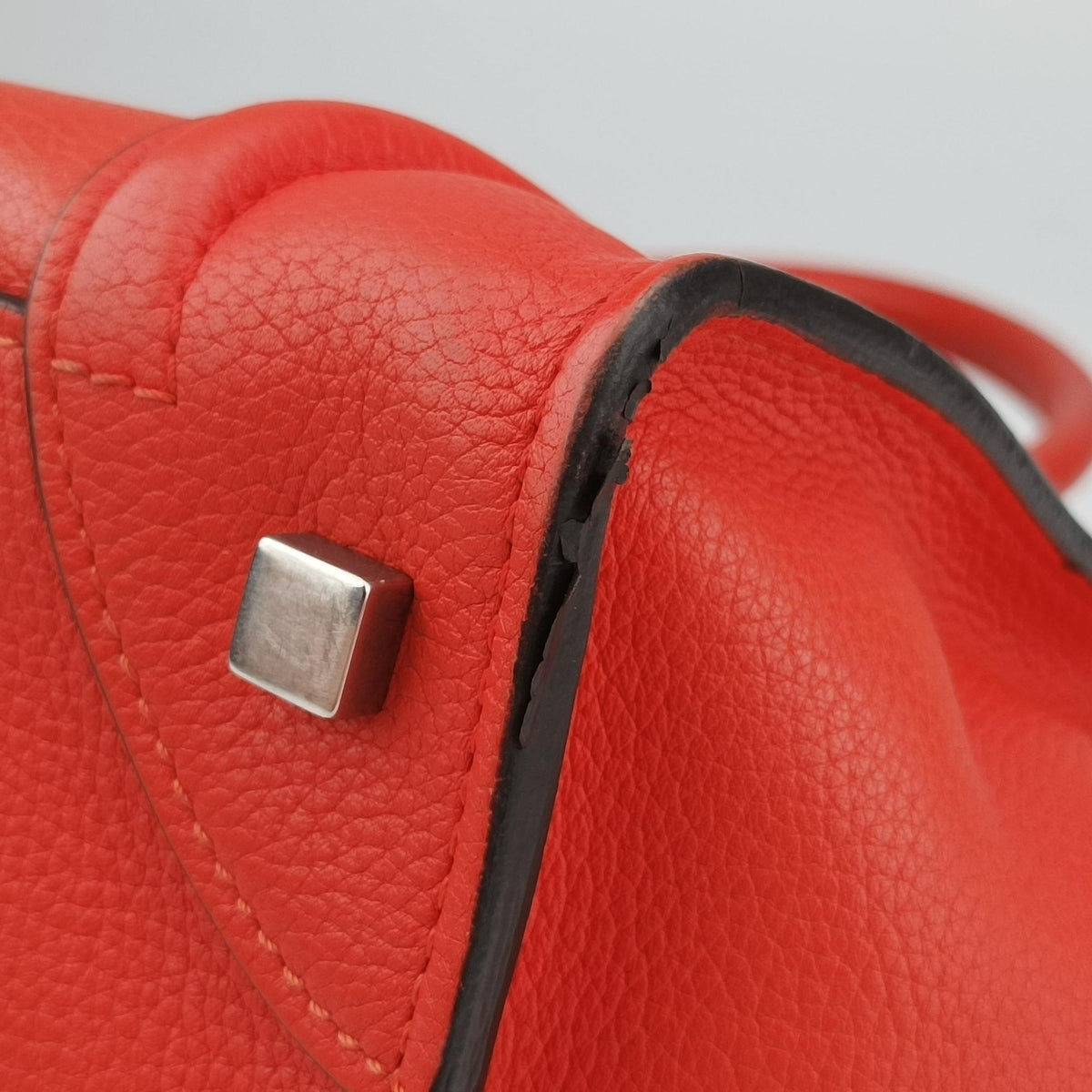 Pre-owned Celine Luggage Mini Shopper Red Leather  shoulderbag | stylenewstar