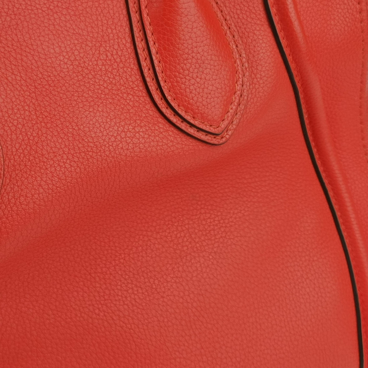 Pre-owned Celine Luggage Mini Shopper Red Leather  shoulderbag | stylenewstar