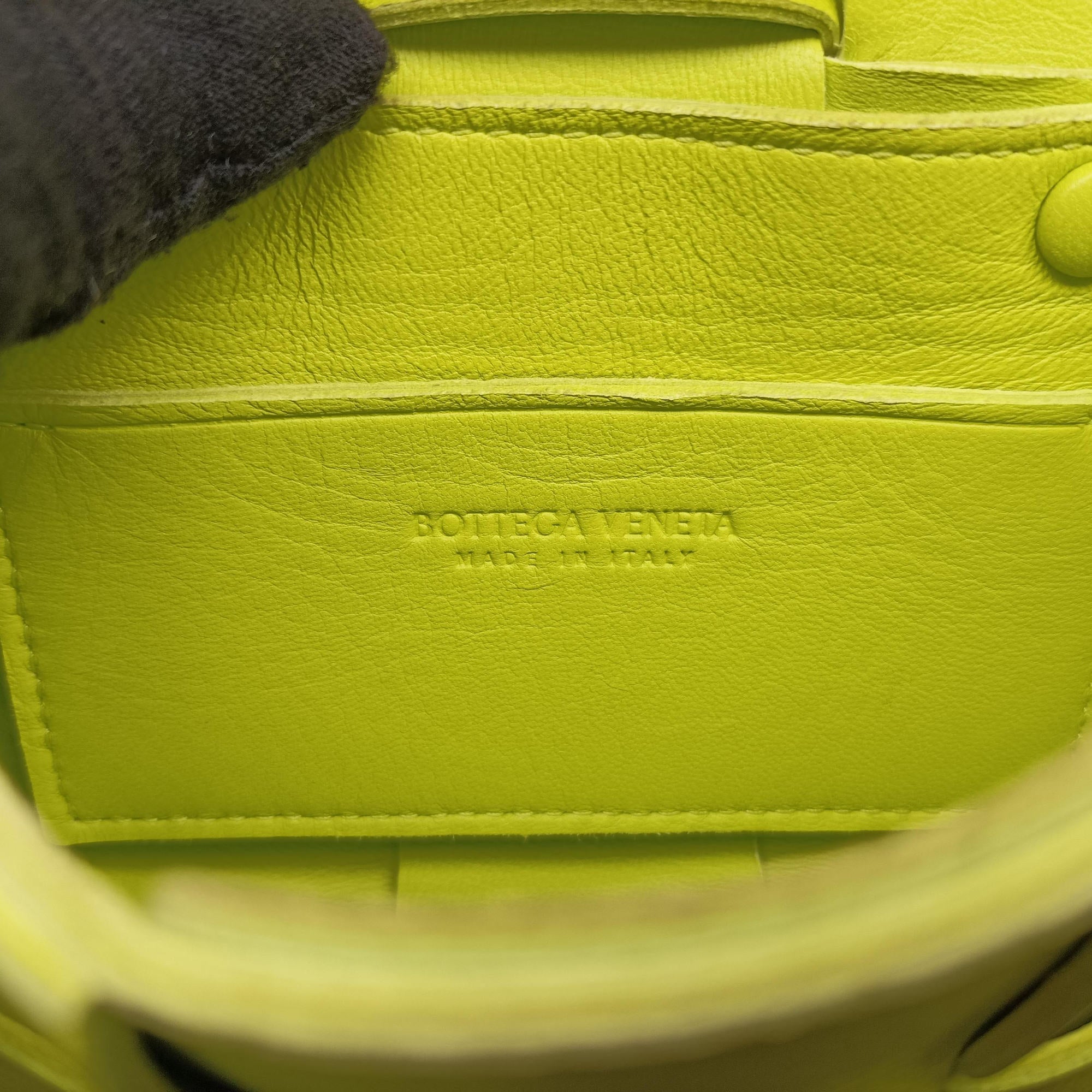 Vintage Bottega Veneta cassette Green lambskin  shoulderbag | stylenewstar