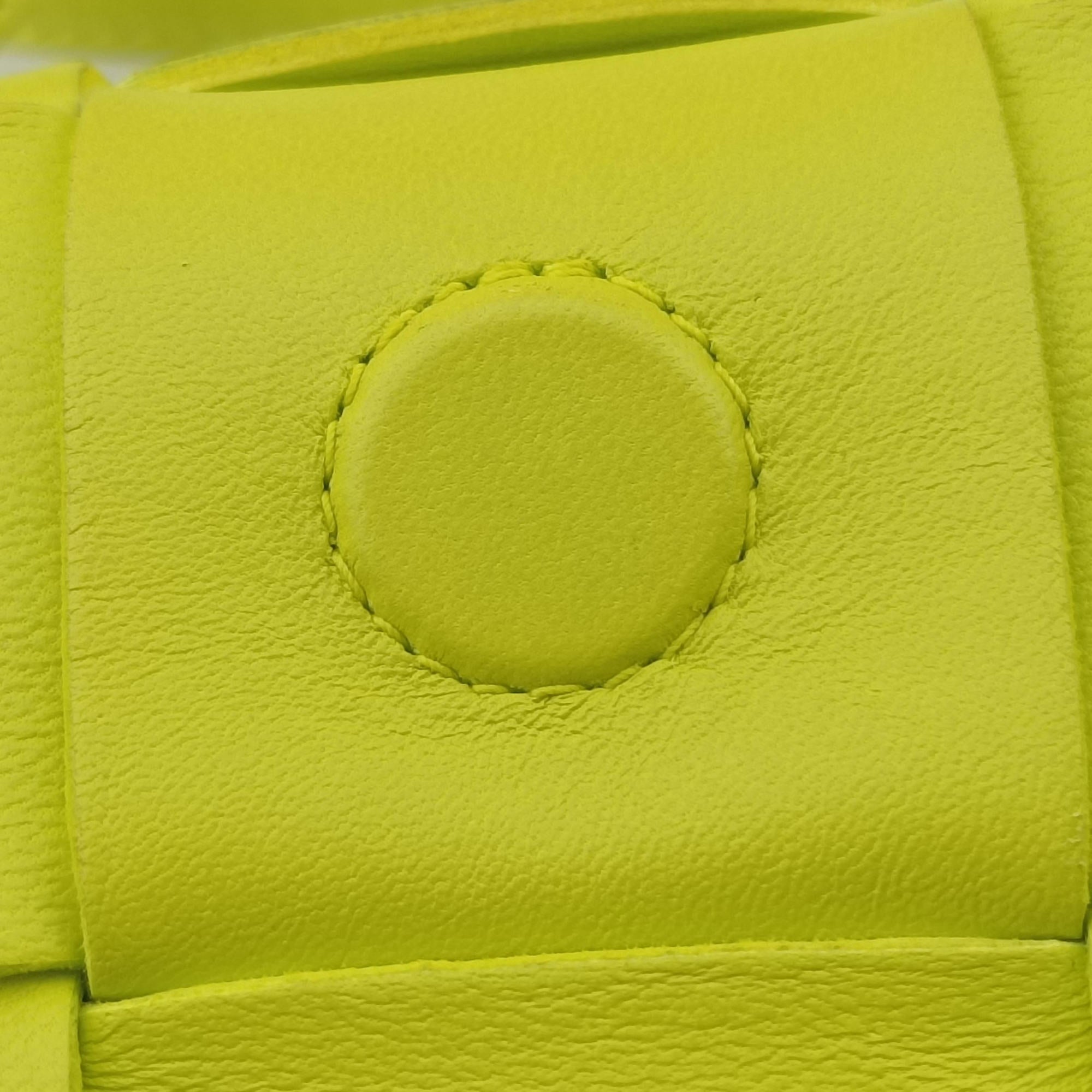 Vintage Bottega Veneta cassette Green lambskin  shoulderbag | stylenewstar