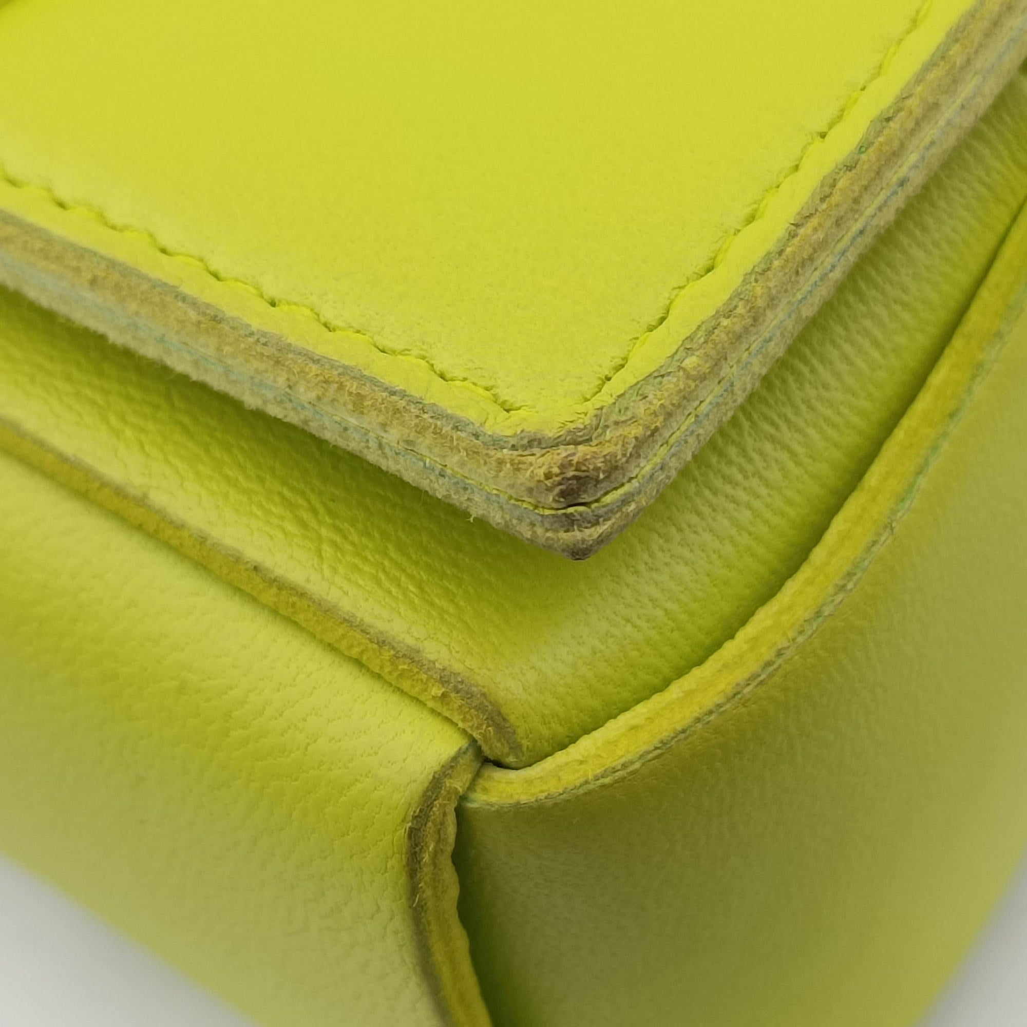 Vintage Bottega Veneta cassette Green lambskin  shoulderbag | stylenewstar
