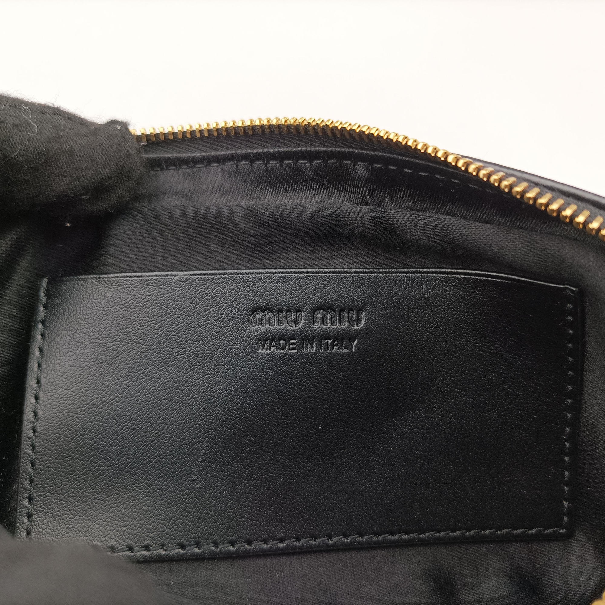 Pre-owned Miu Miu Logo belt Black leather  bum bag/waist bag | stylenewstar