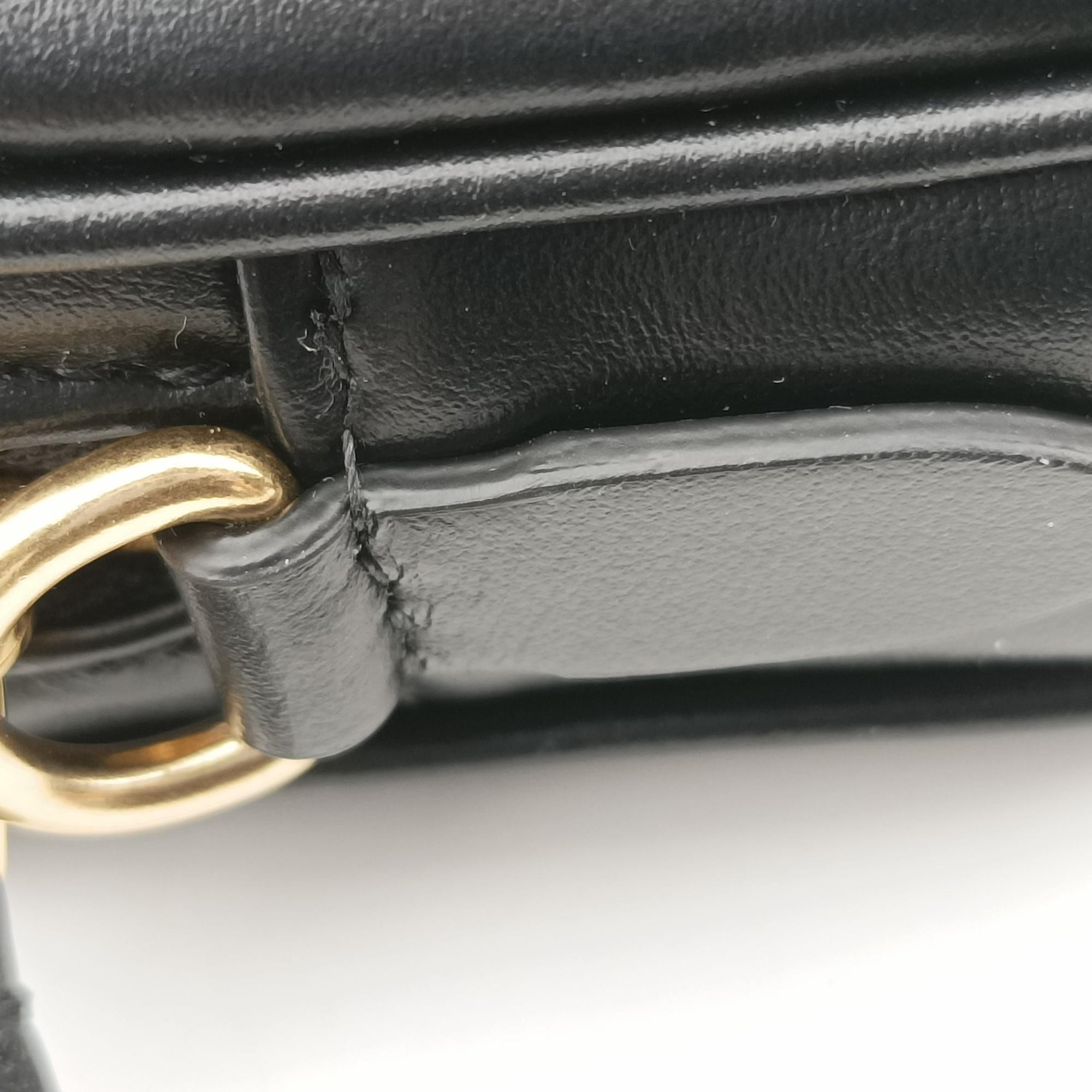 Pre-owned Miu Miu Logo belt Black leather  bum bag/waist bag | stylenewstar