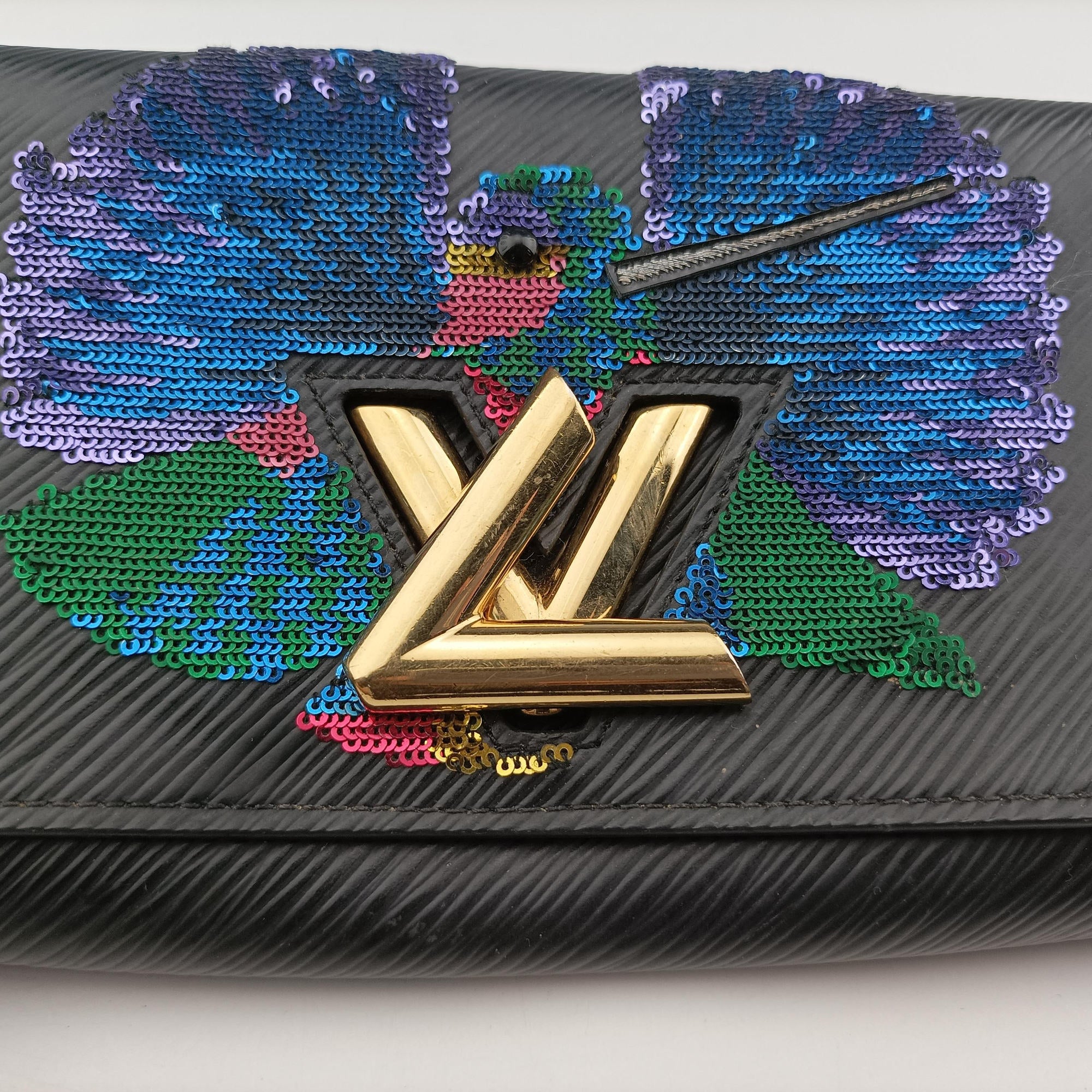 Pre-owned Louis Vuitton Twist Noir x Multicolour EPI M64798 shoulderbag | stylenewstar