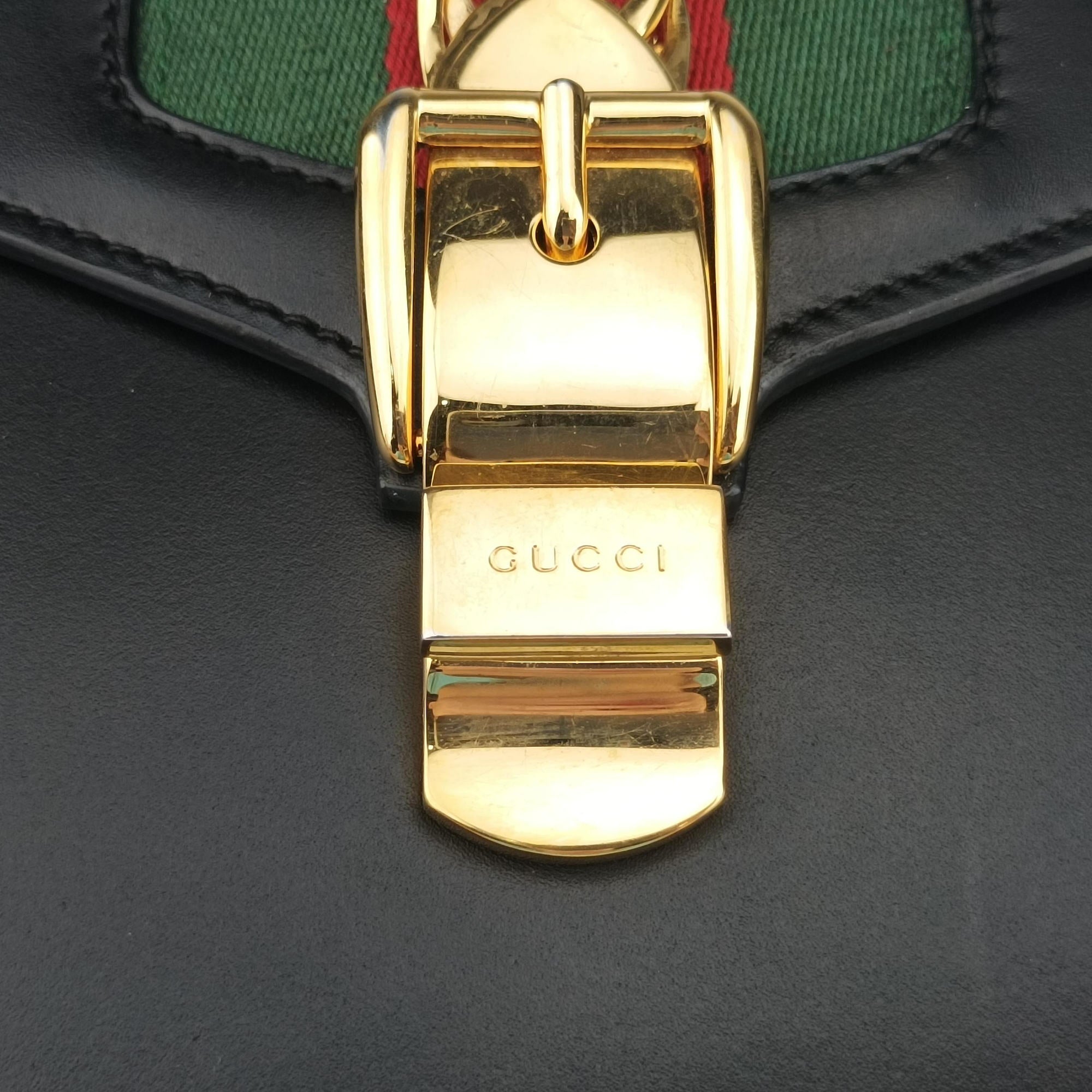 Vintage Gucci Sylvie Black Leather 470270 shoulderbag | stylenewstar
