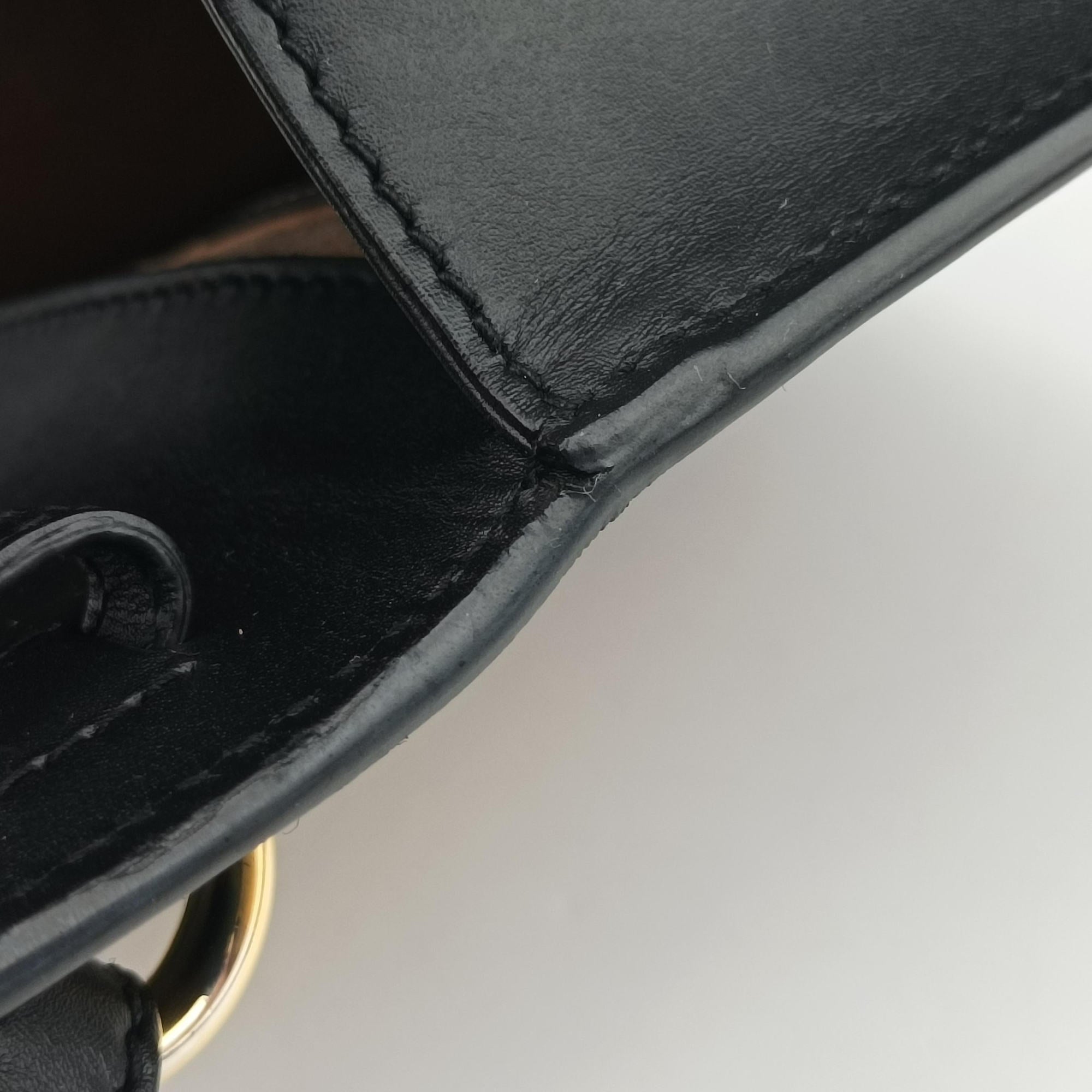Vintage Gucci Sylvie Black Leather 470270 shoulderbag | stylenewstar