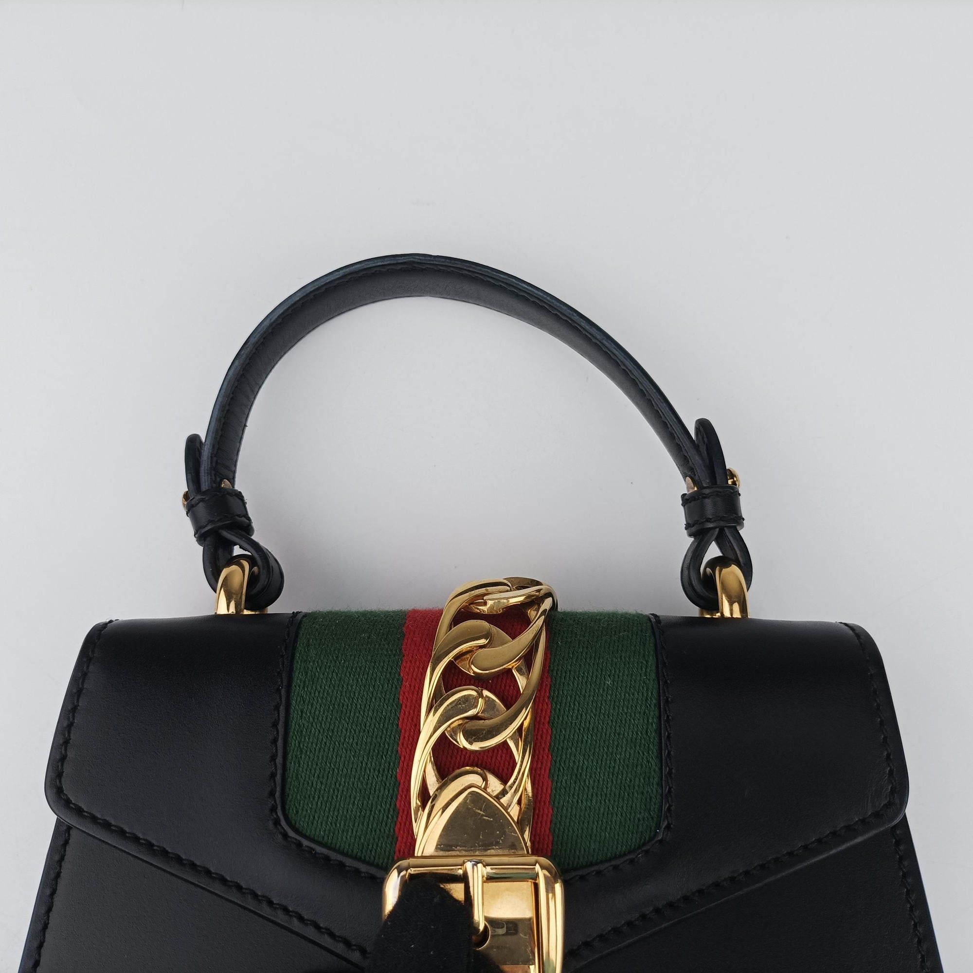 Vintage Gucci Sylvie Black Leather 470270 shoulderbag | stylenewstar