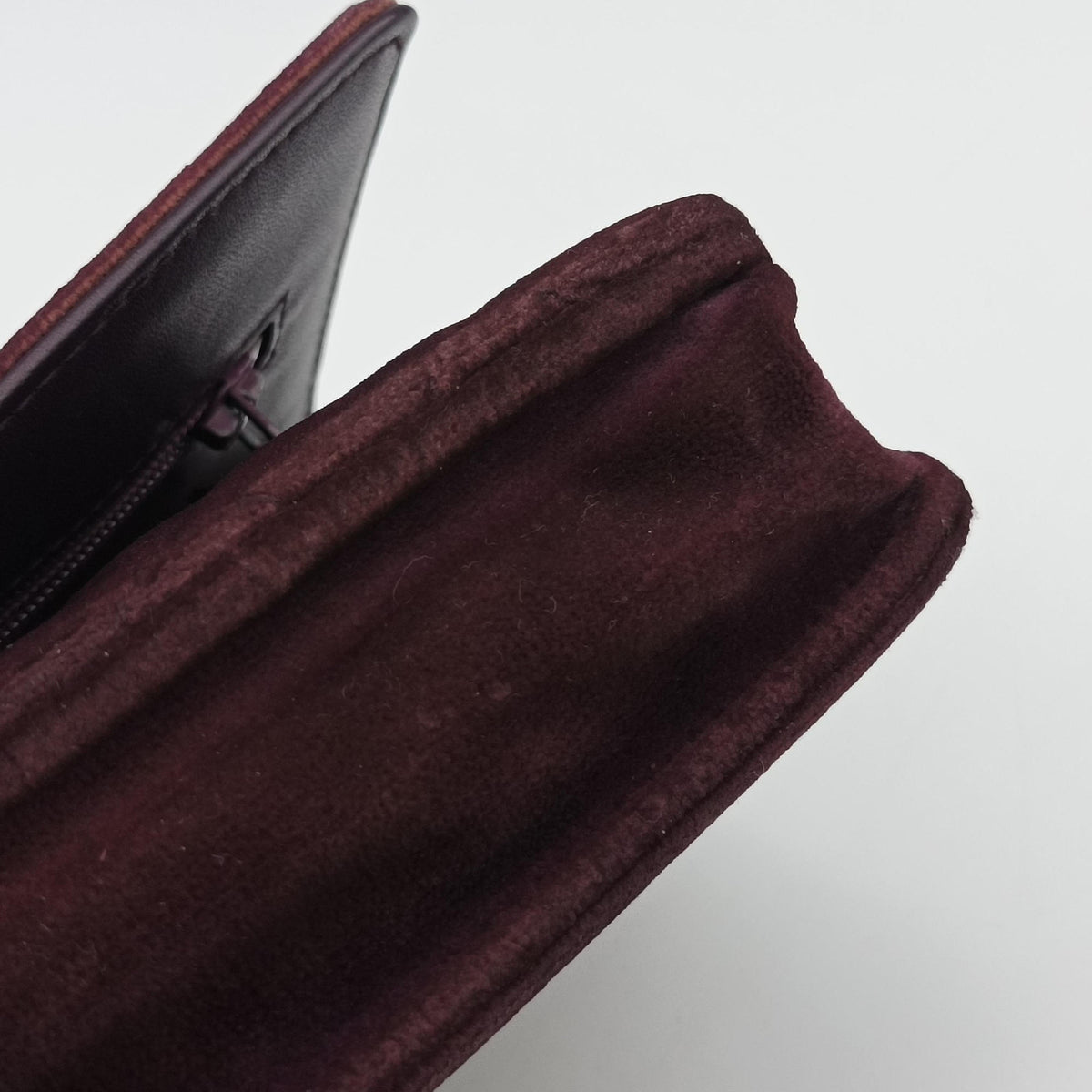 Secondhand Chanel BOY CHANEL Chain Wallet Purple velour A68911 shoulderbag | stylenewstar