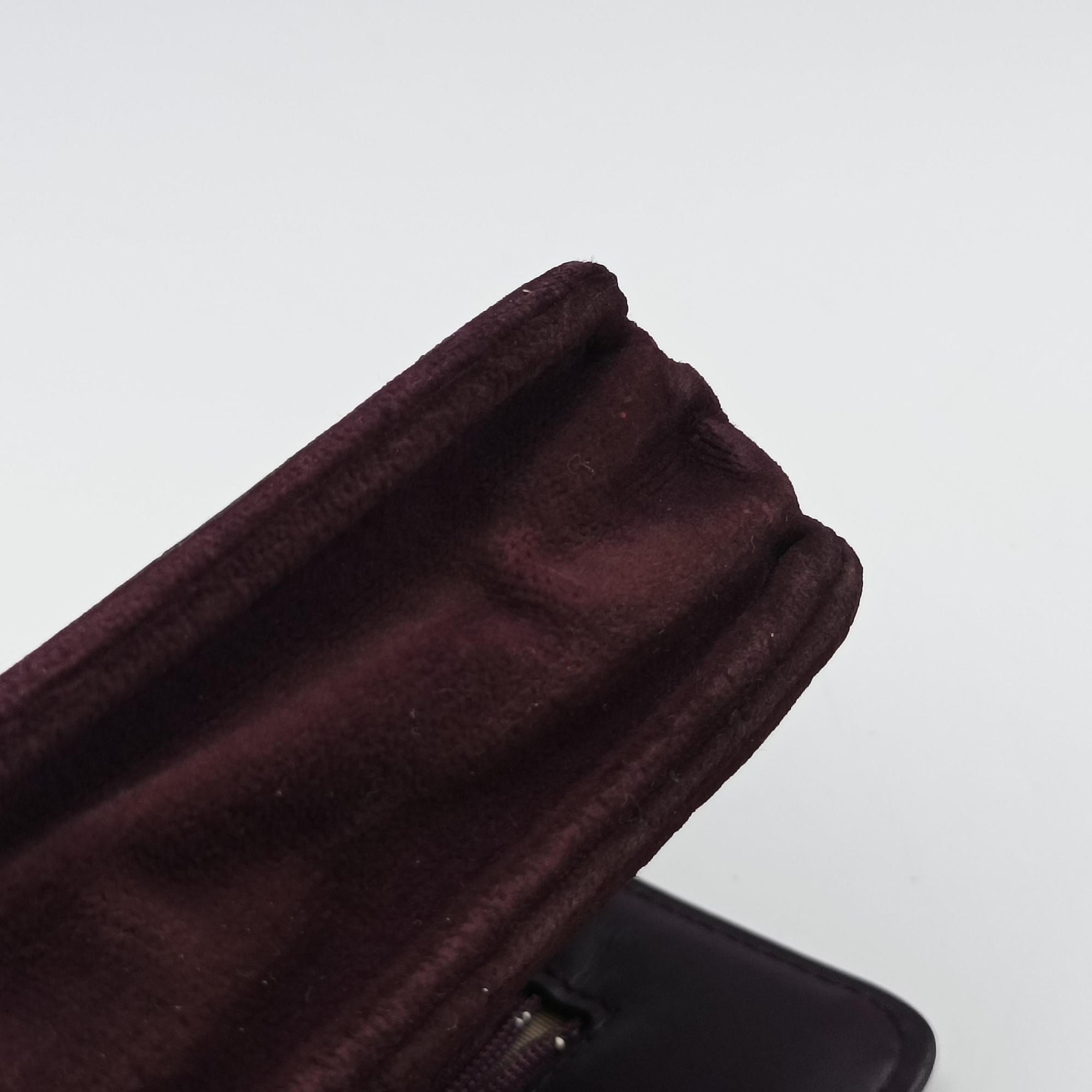 Secondhand Chanel BOY CHANEL Chain Wallet Purple velour A68911 shoulderbag | stylenewstar