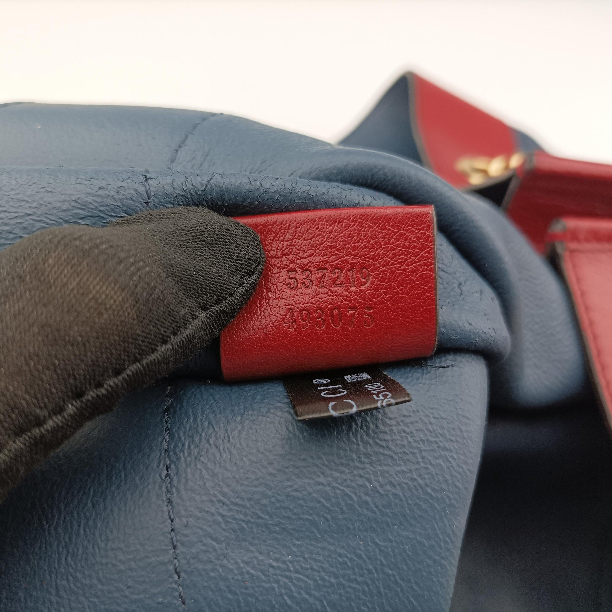 Pre-owned Gucci Rajah Navy×red Suede × leather 537219 shoulderbag | stylenewstar