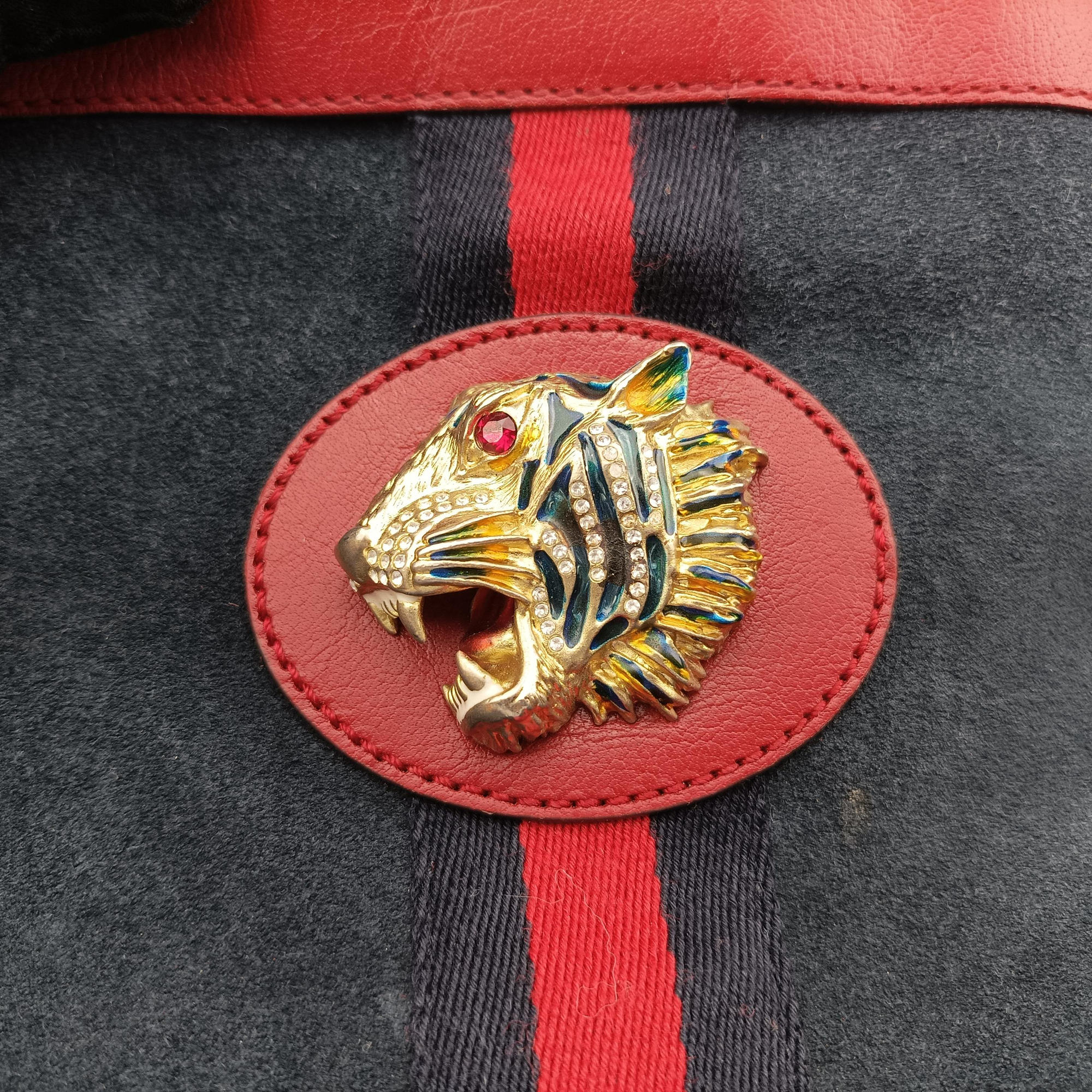 Pre-owned Gucci Rajah Navy×red Suede × leather 537219 shoulderbag | stylenewstar