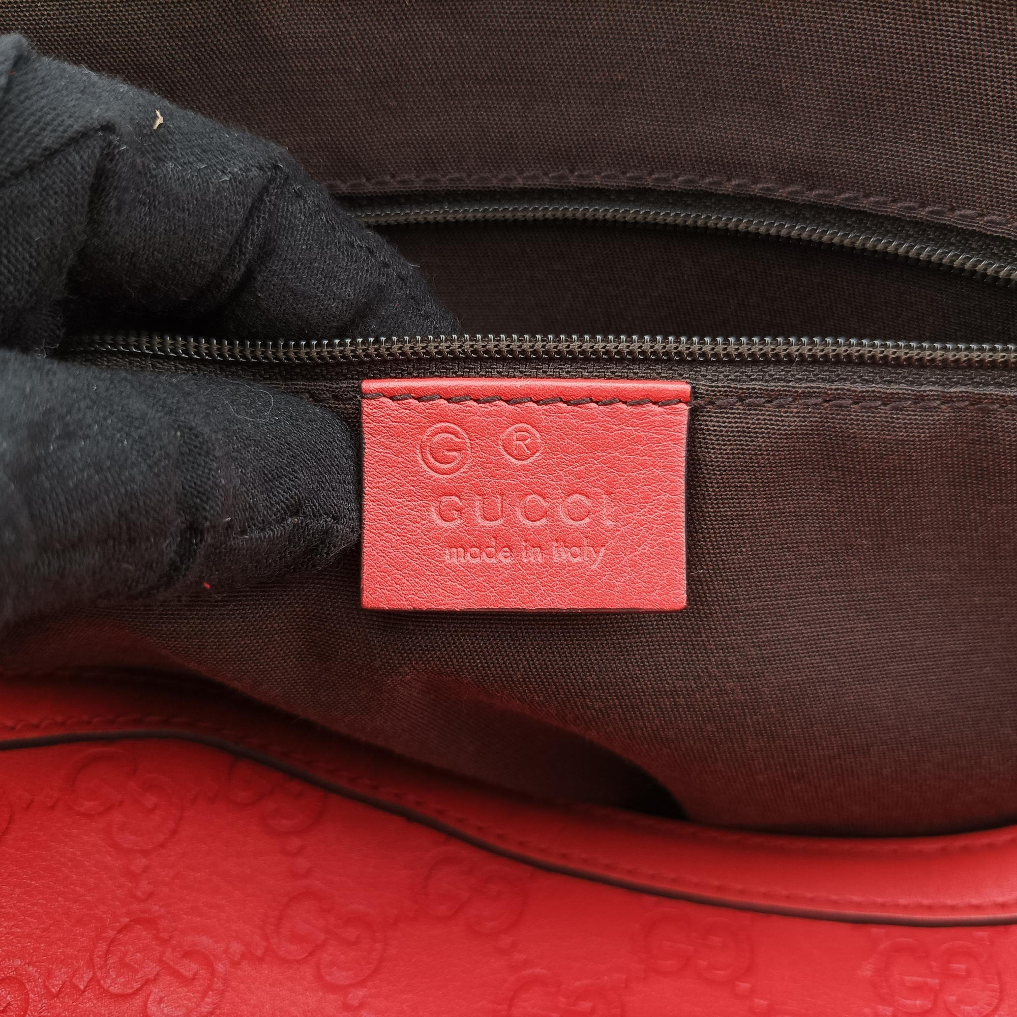 Secondhand Gucci Microguccissima dome Red Leather 420023 shoulderbag | stylenewstar