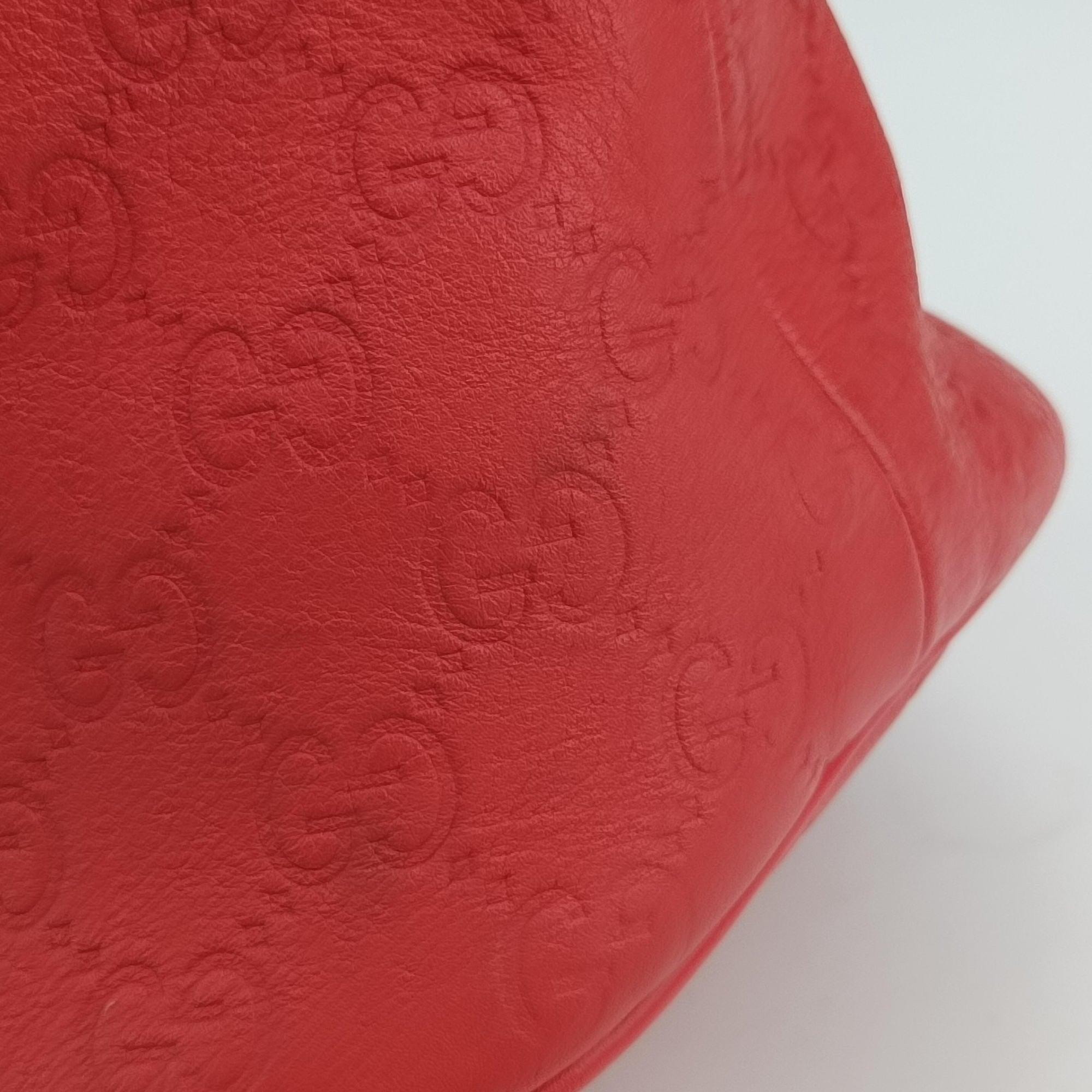 Secondhand Gucci Microguccissima dome Red Leather 420023 shoulderbag | stylenewstar