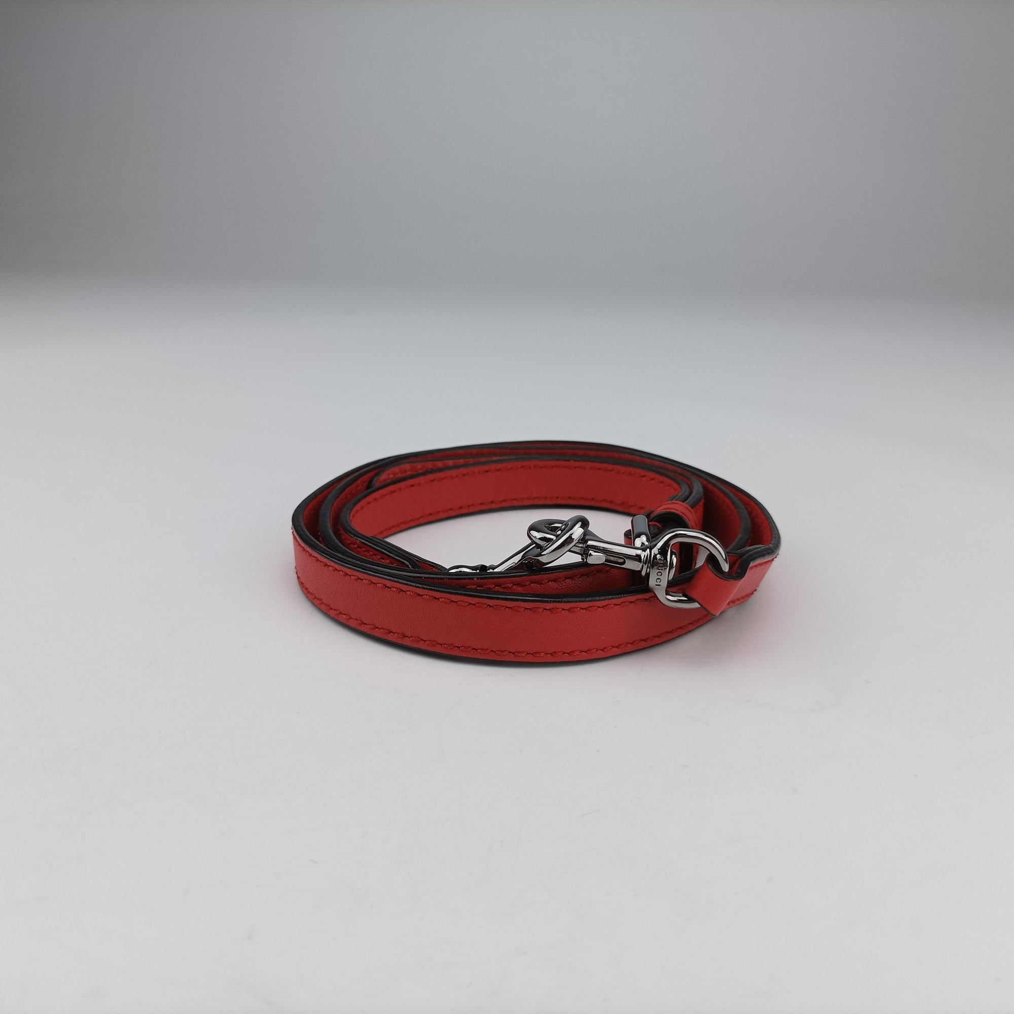 Secondhand Gucci Microguccissima dome Red Leather 420023 shoulderbag | stylenewstar