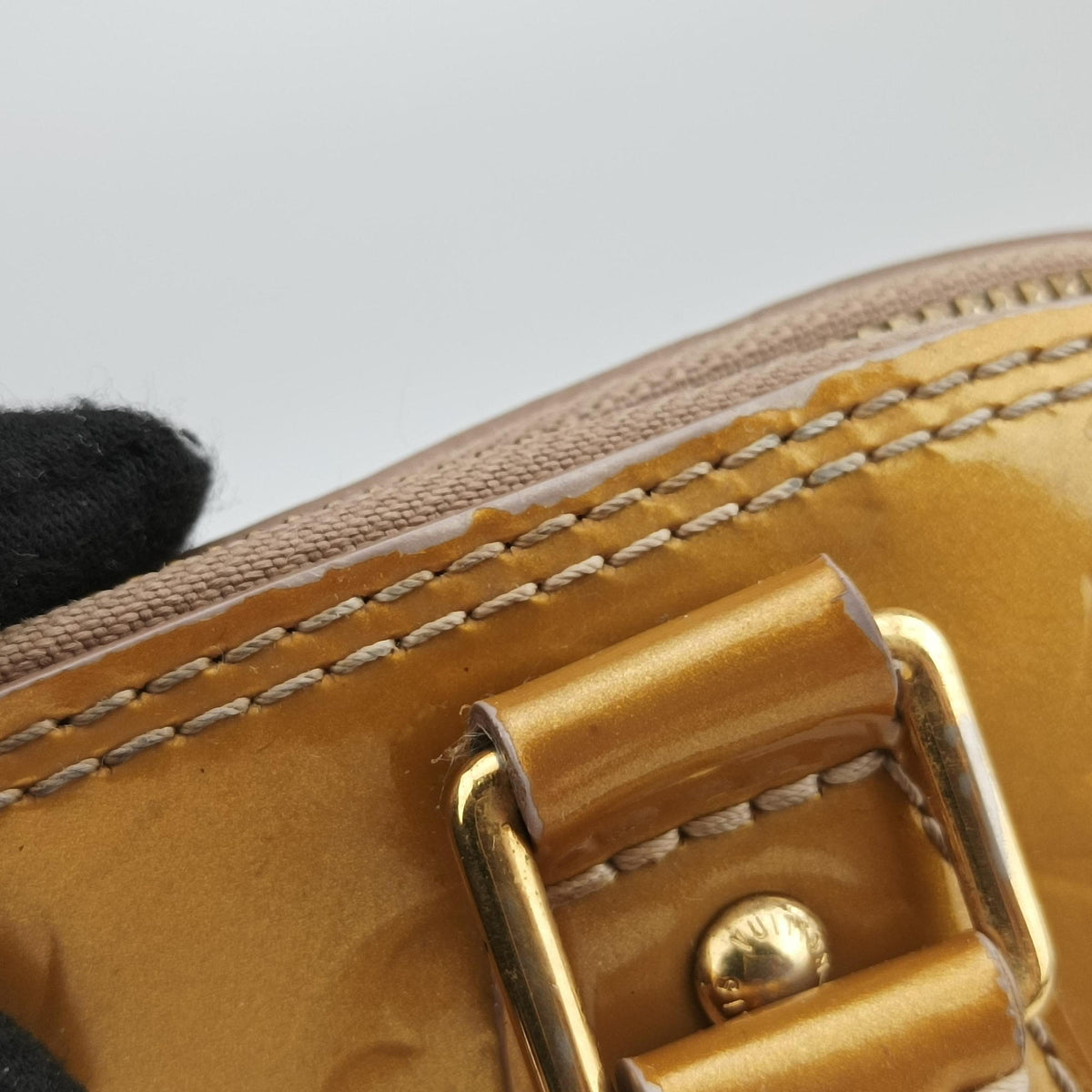 Pre-owned Louis Vuitton Alma PM CITRINE Vernis M90101 handbag | stylenewstar
