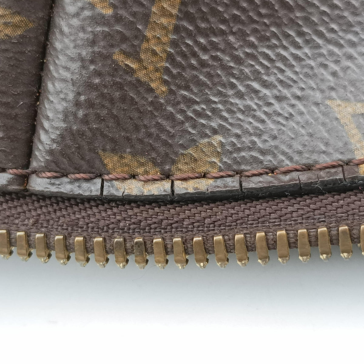 Pre-owned Louis Vuitton TURENNE MM Brown Monogram Canvas M48814 shoulderbag | stylenewstar
