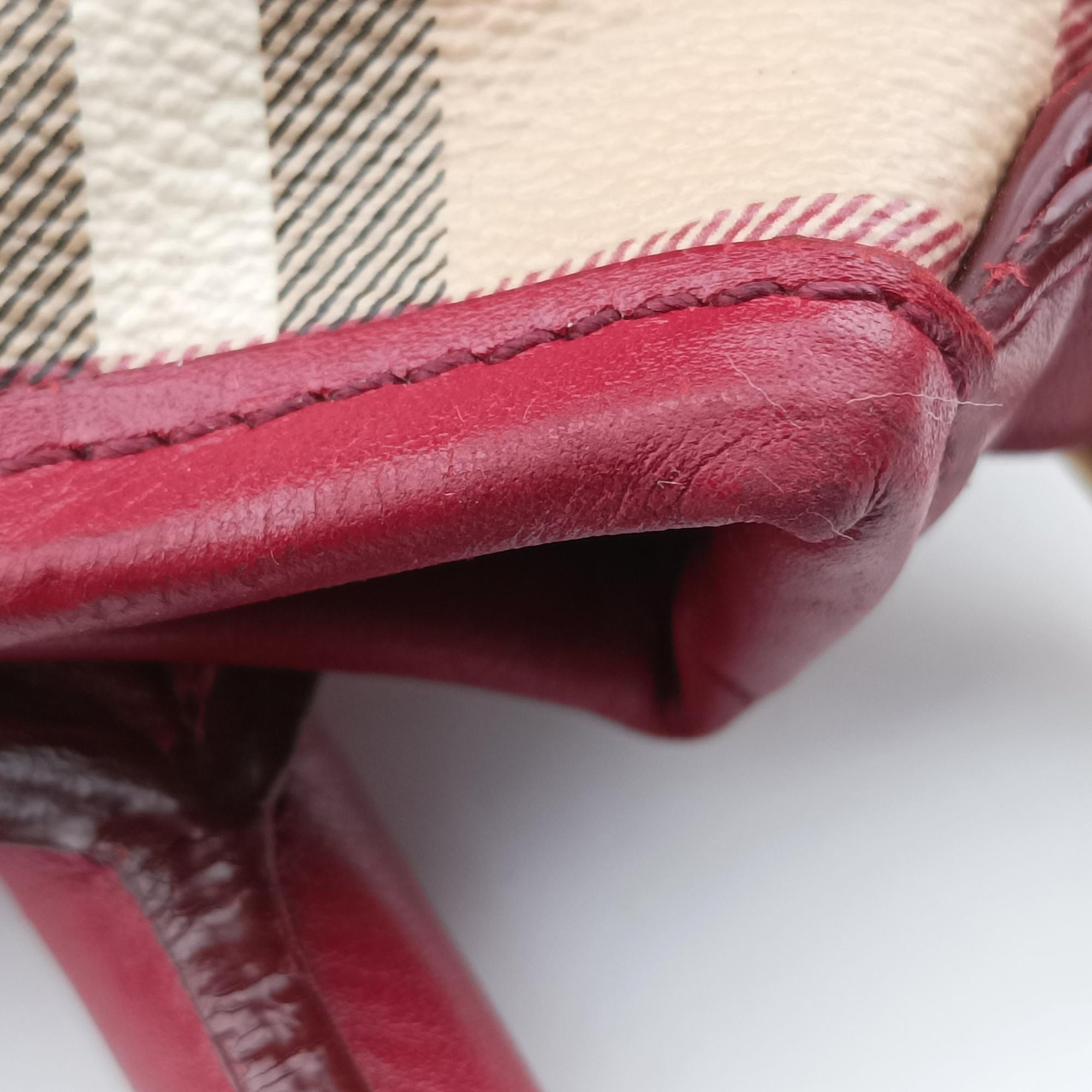 Pre-owned Burberry Haymarket Check Beige × Military Red Coated Canvas × Leather 2wayショルダーバッグ shoulderbag | stylenewstar