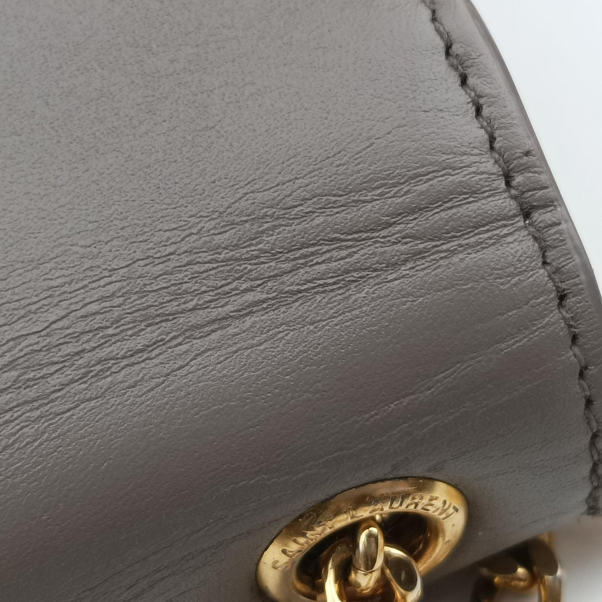 Pre-owned Yves Saint Laurent KATE Grey Leather 354119 shoulderbag | stylenewstar