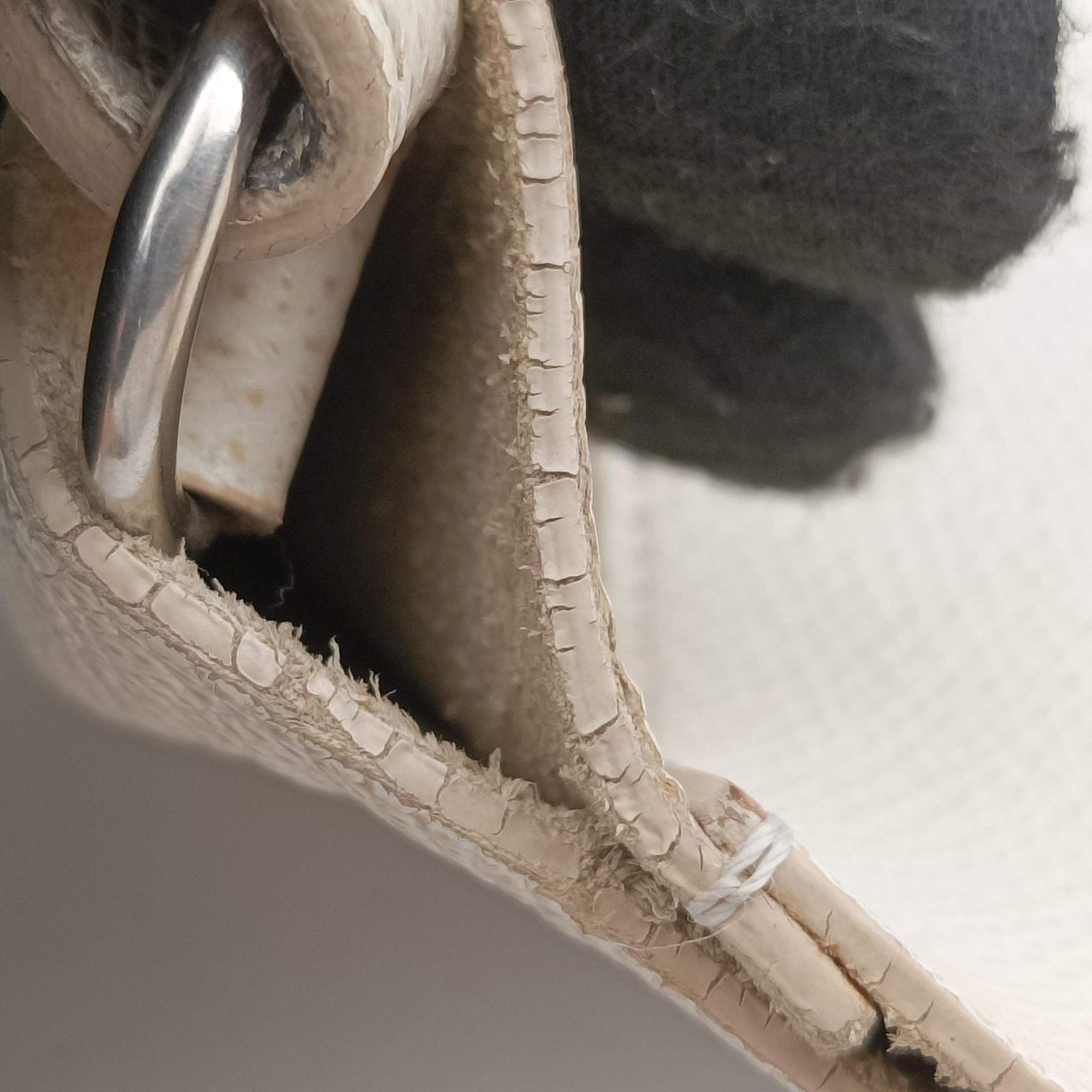 Pre-owned Celine Cabas Tote Cream × Black Leather  shoulderbag | stylenewstar