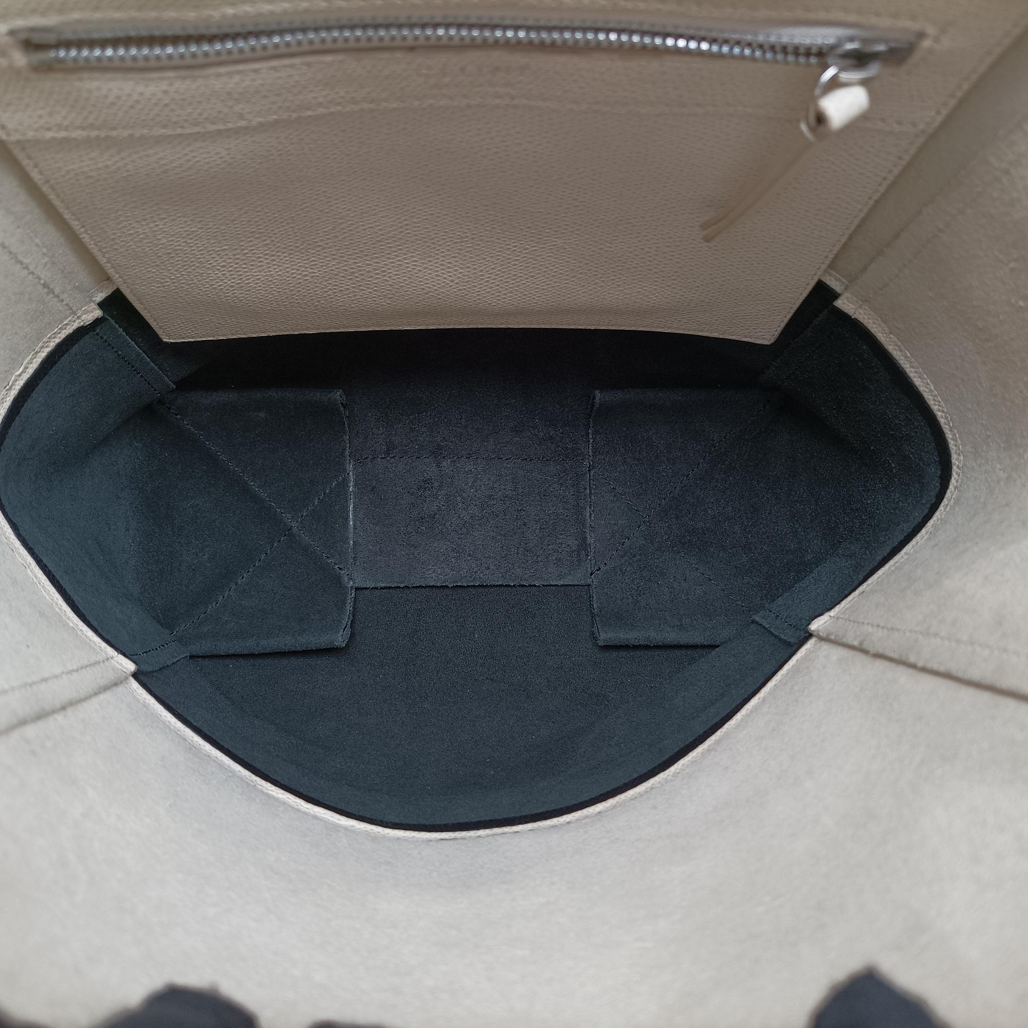 Pre-owned Celine Cabas Tote Cream × Black Leather  shoulderbag | stylenewstar