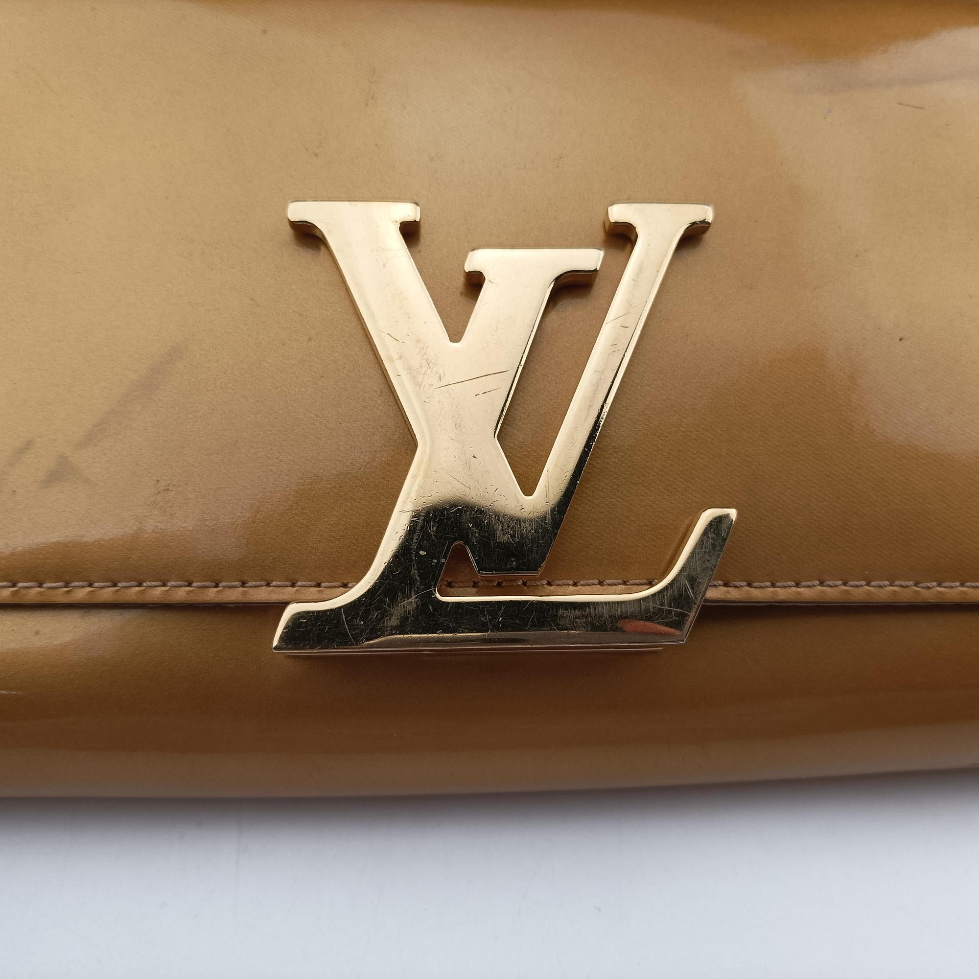 Pre-owned Louis Vuitton Pochette Louise MM Mustard Yellow Vernis  shoulderbag | stylenewstar