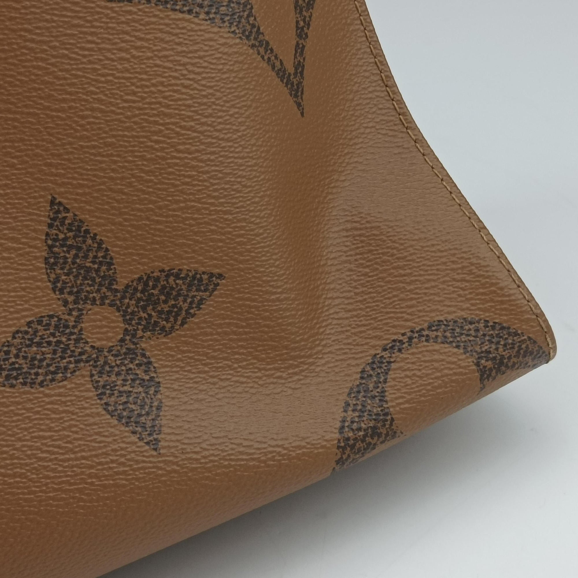 Vintage Louis Vuitton On the Go MM Monogram/Brown Monogram Canvas M45321 shoulderbag | stylenewstar