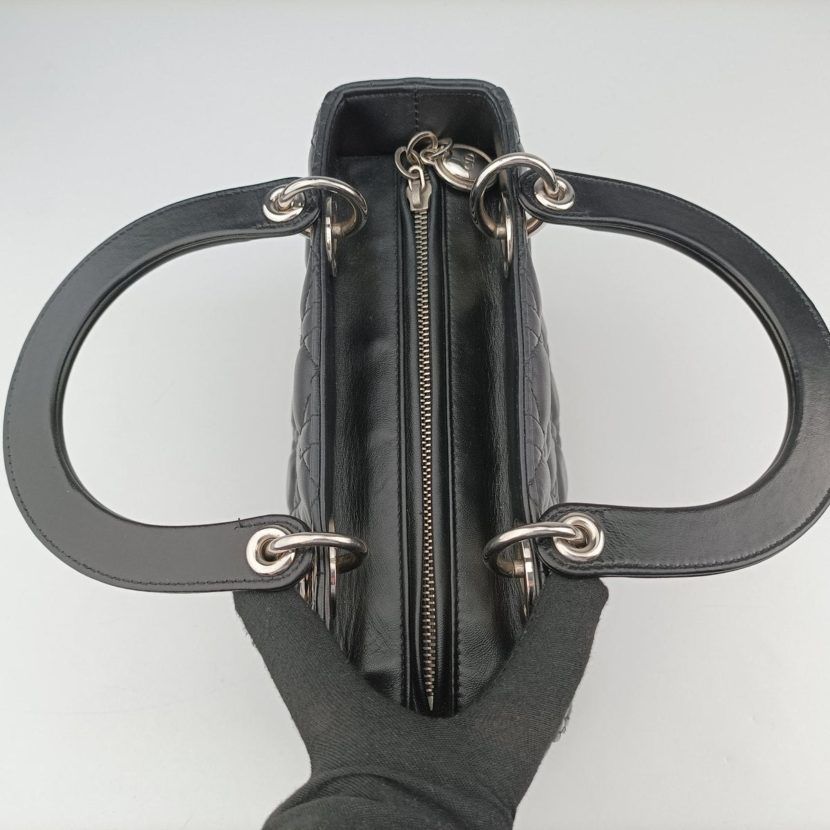 Pre-owned Christian Dior Lady Dior Black lambskin  shoulderbag | stylenewstar
