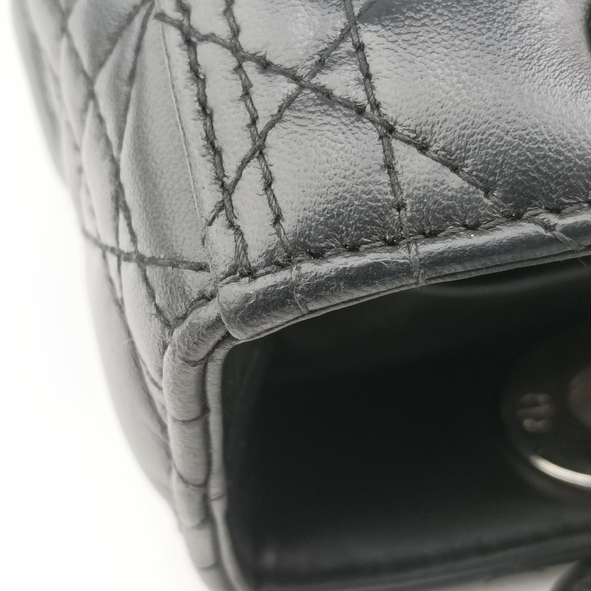 Pre-owned Christian Dior Lady Dior Black lambskin  shoulderbag | stylenewstar