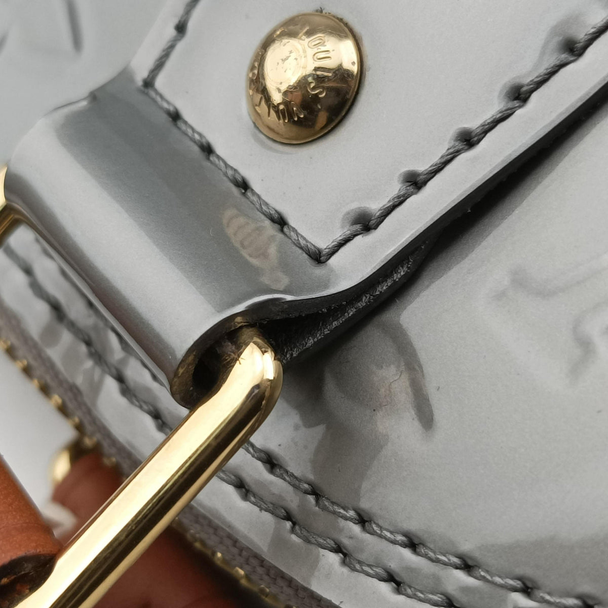 Pre-owned Louis Vuitton Alma BB Argent Monogram Vernis M90484 shoulderbag | stylenewstar