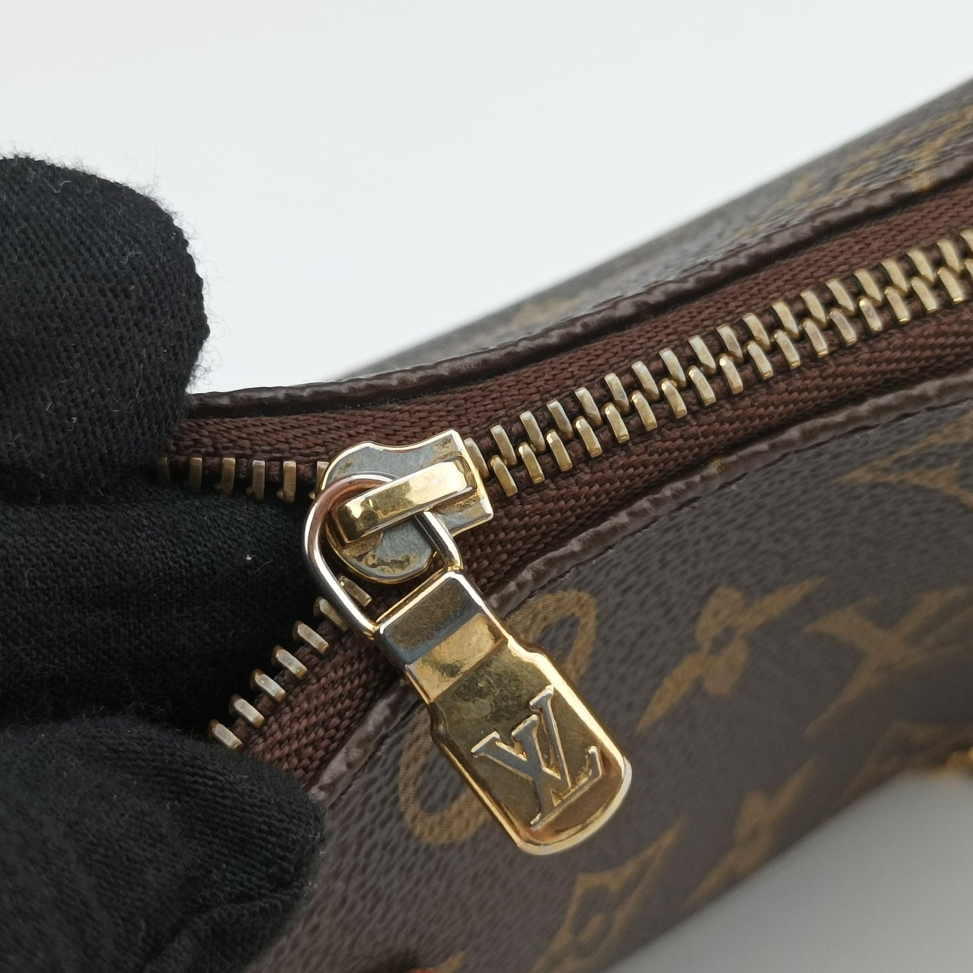 Pre-owned Louis Vuitton EVA brown Monogram Canvas M95567 shoulderbag | stylenewstar