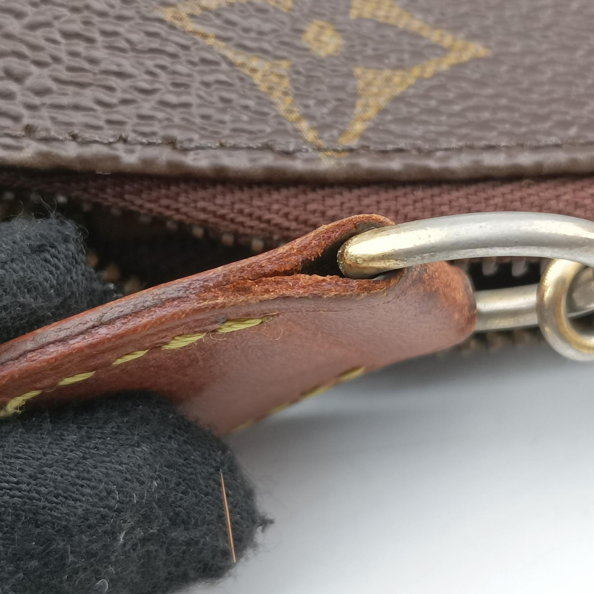 Pre-owned Louis Vuitton EVA Brown Monogram Canvas M95567 handbag | stylenewstar