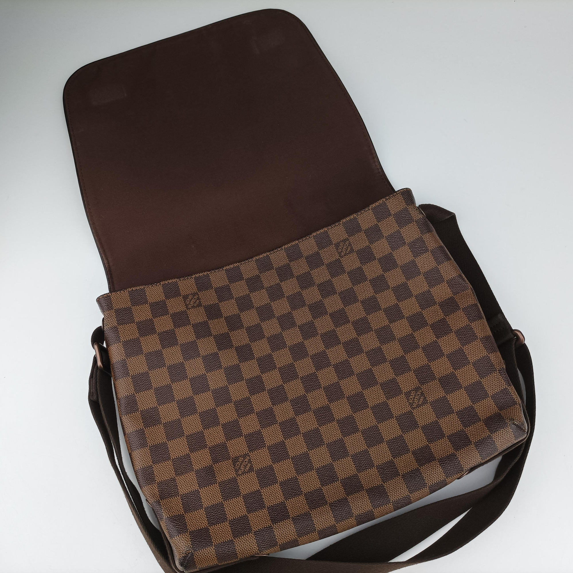Secondhand Louis Vuitton BROOKLYN MM EBENE Damier Canvas N51211 shoulderbag | stylenewstar