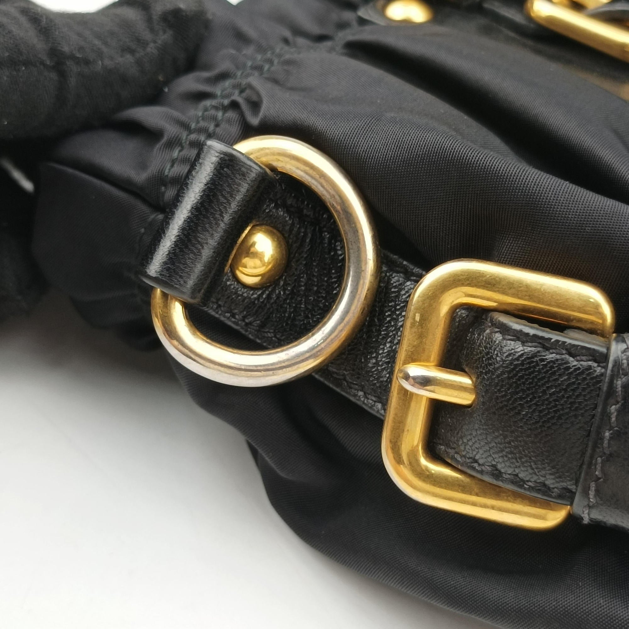 Pre-owned Prada Gaufre Black Nylon BR4259 shoulderbag | stylenewstar