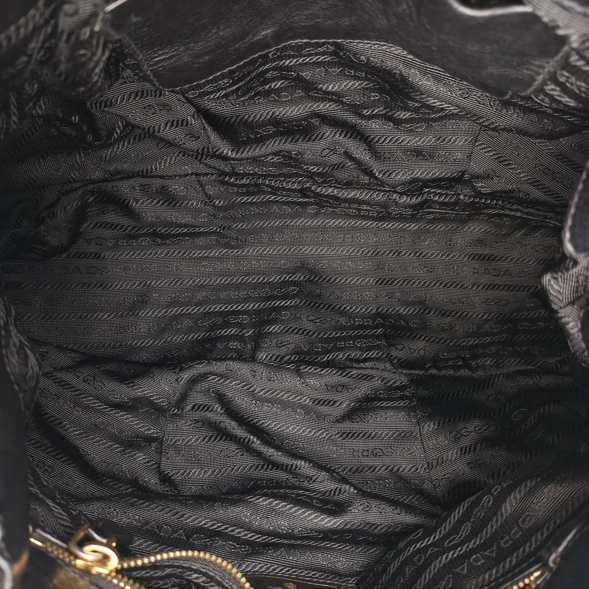 Pre-owned Prada Gaufre Black Nylon BR4259 shoulderbag | stylenewstar
