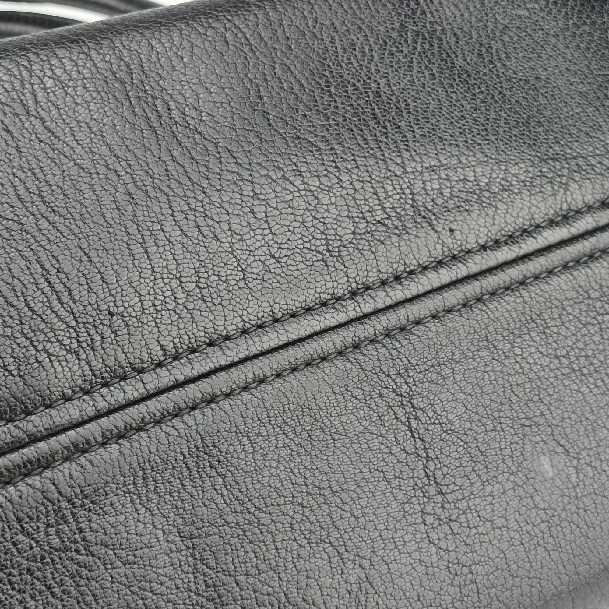 Vintage Miu Miu Madras Black Leather RN1016 handbag | stylenewstar